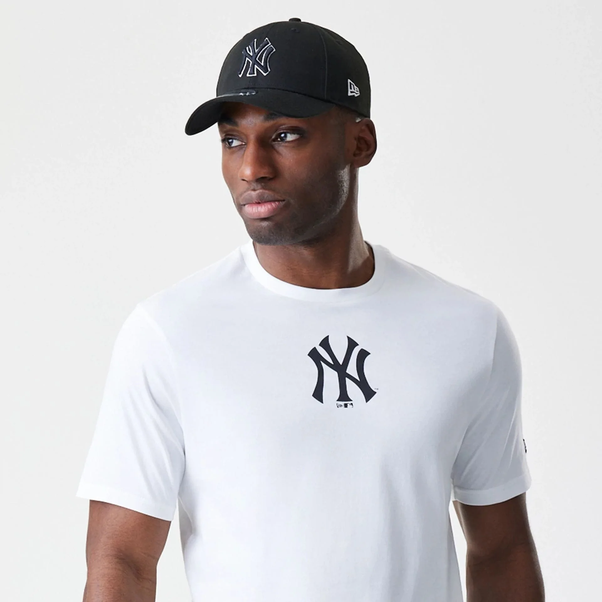 New York Yankees MLB Logo White T-Shirt - Image 6