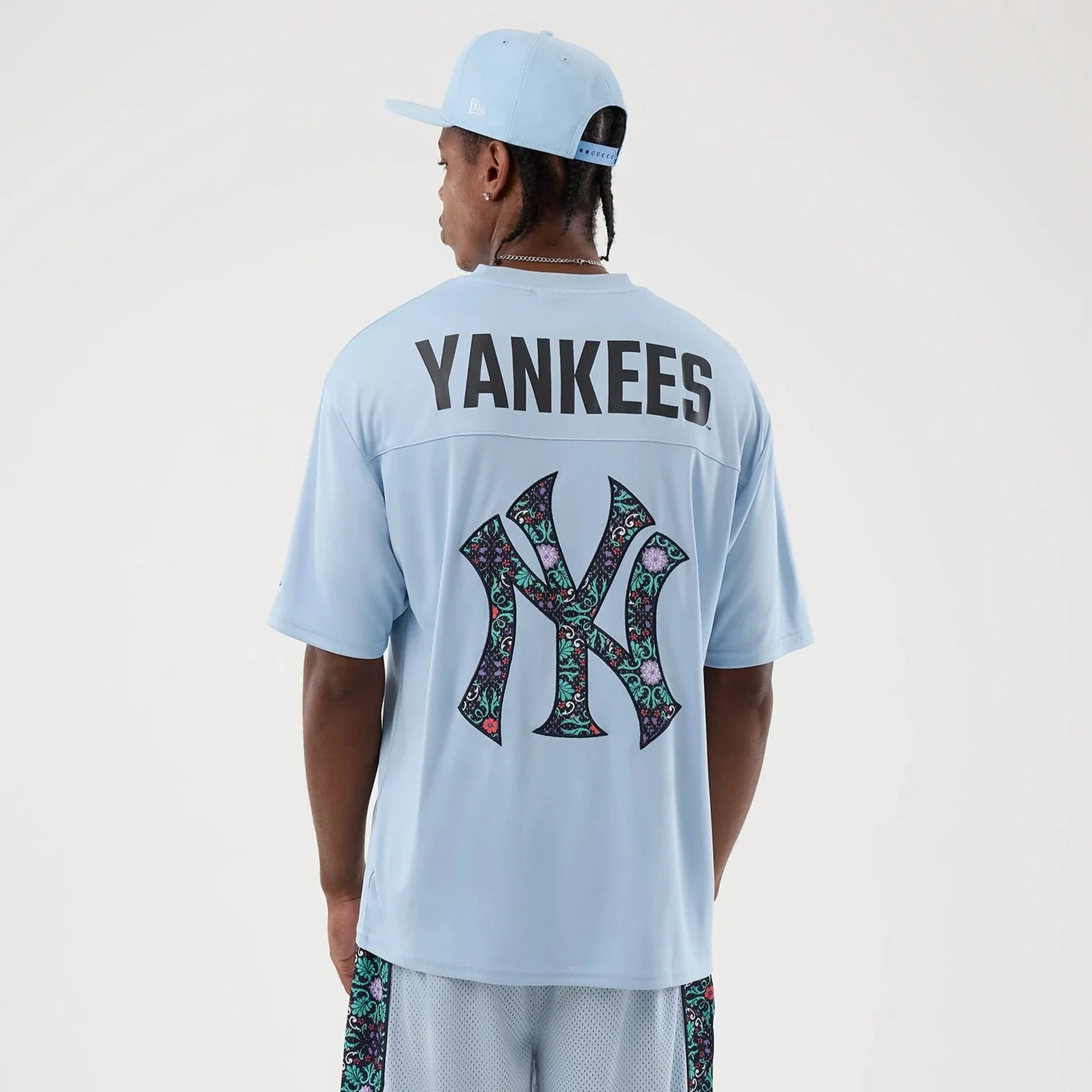 New York Yankees MLB Mesh Infill Pastel Blue Oversized T-Shirt - Image 2