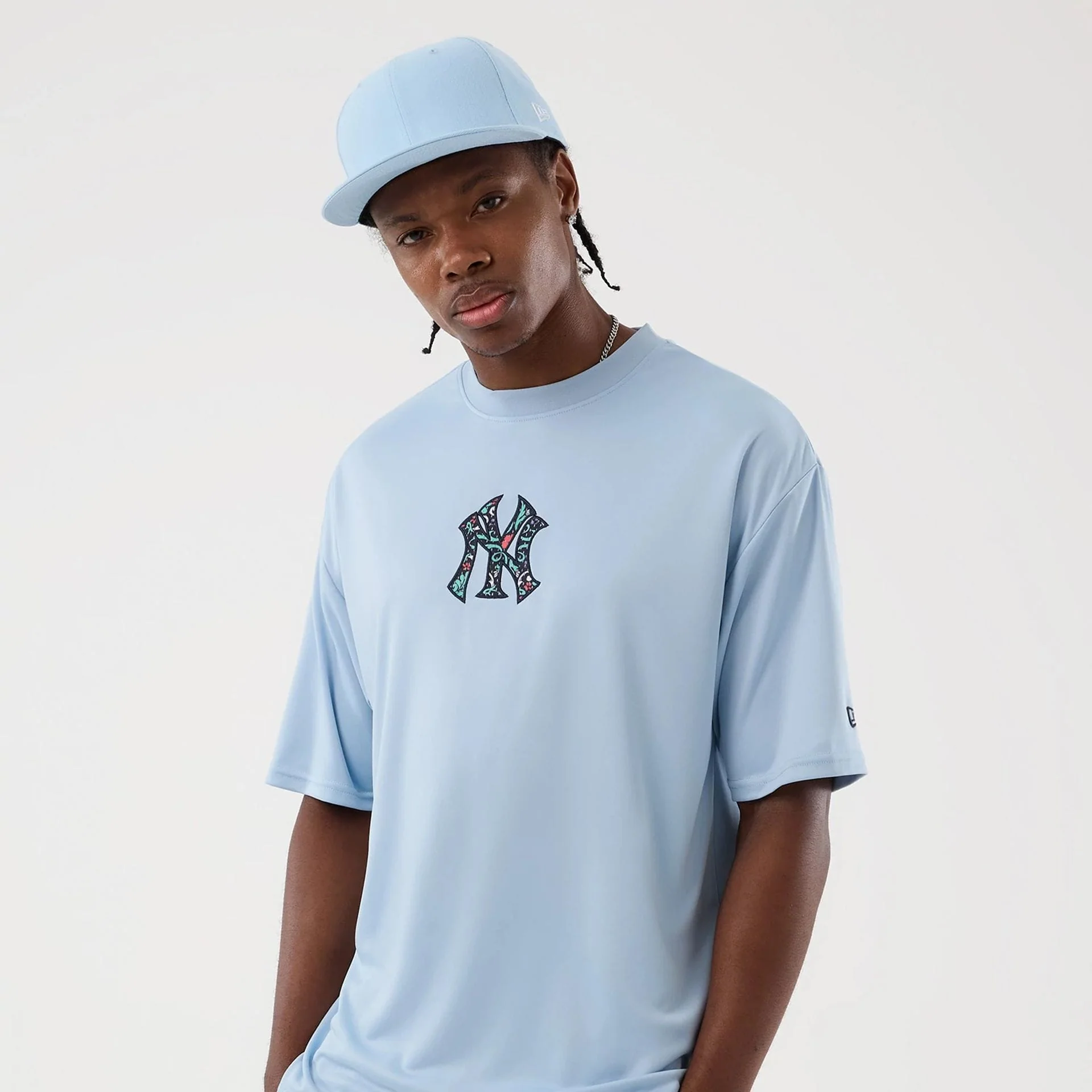 New York Yankees MLB Mesh Infill Pastel Blue Oversized T-Shirt - Image 6