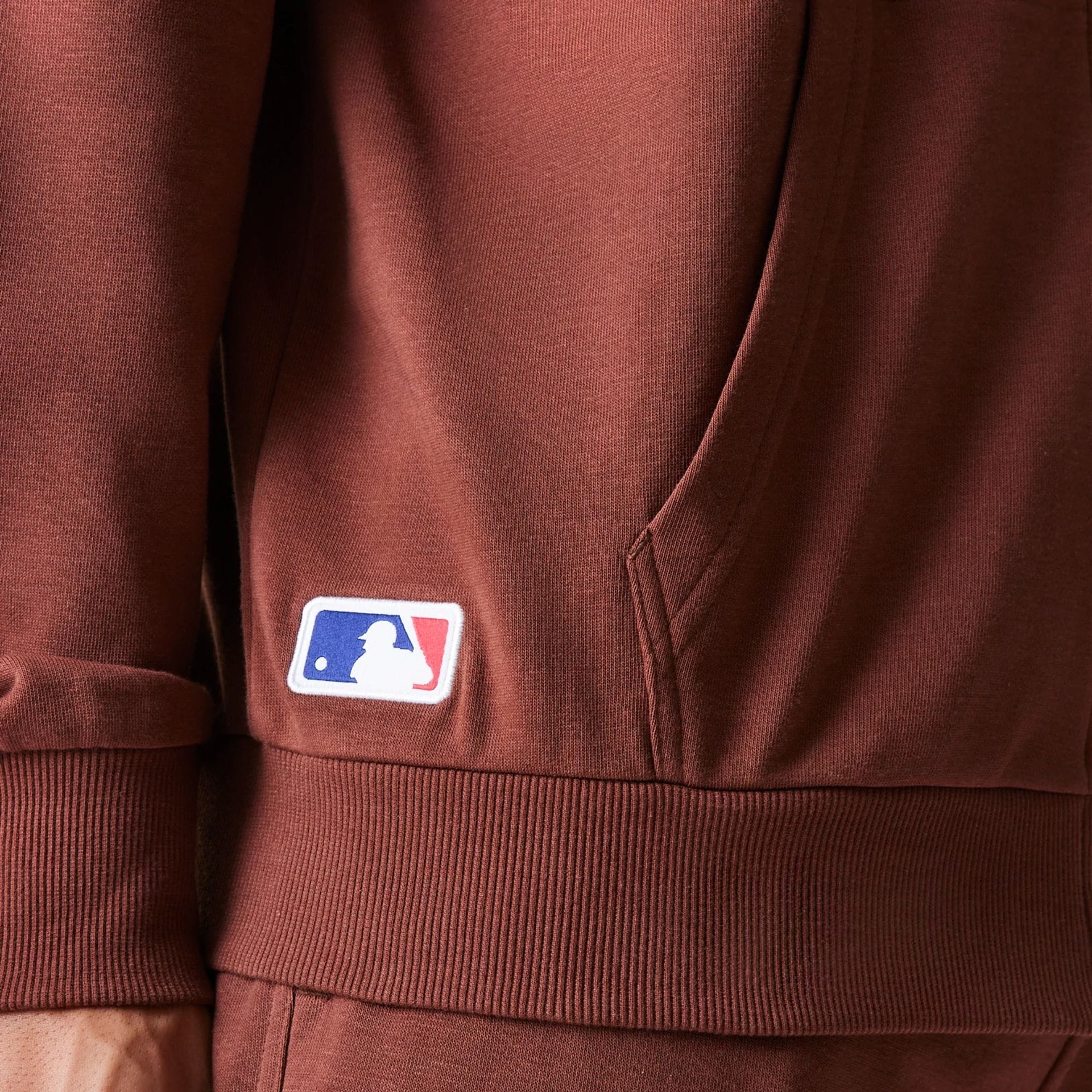 New York Yankees MLB Midi League Essential Brown Oversized Full Zip Hoodie - Image 8