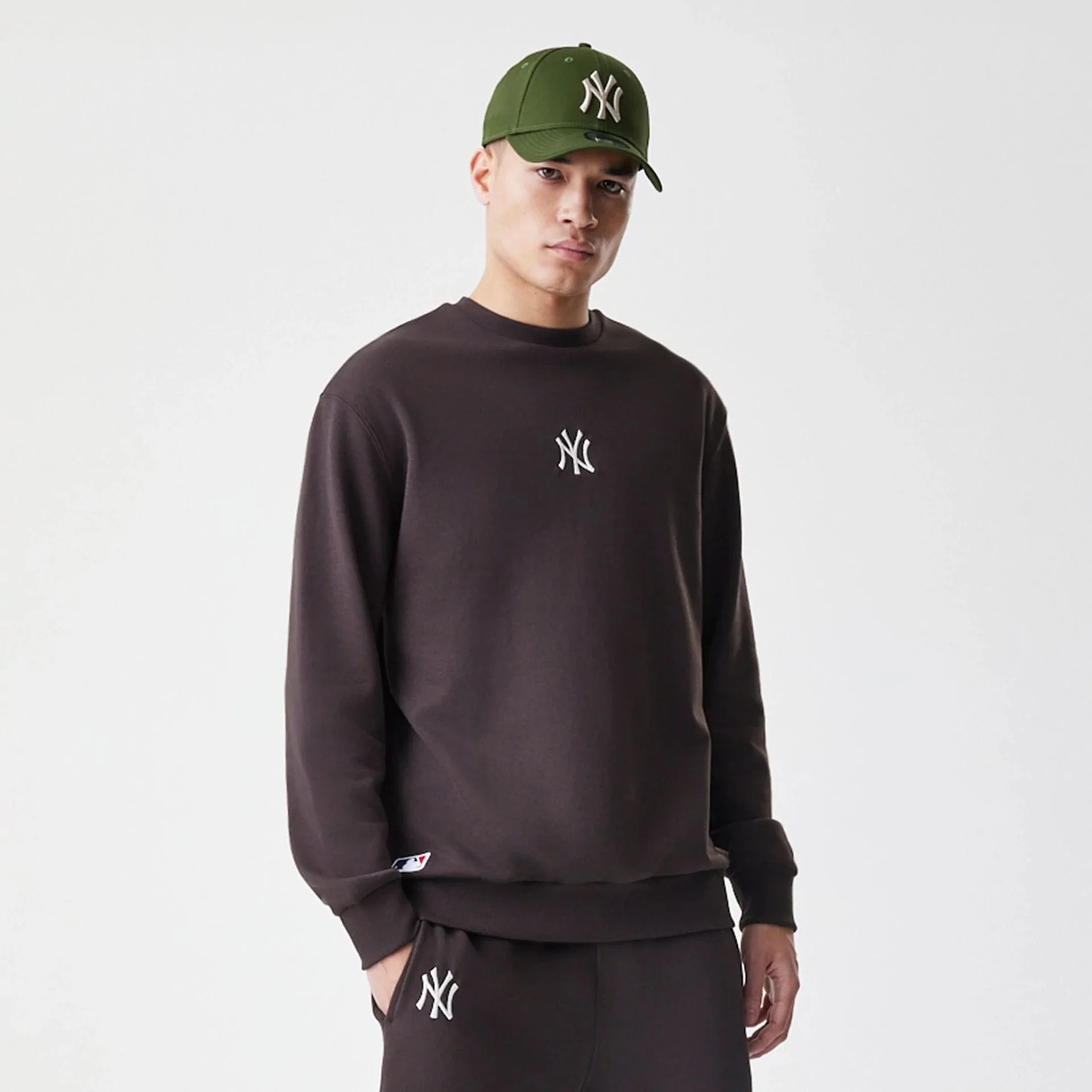 New York Yankees MLB Midi League Essential Dark Brown Oversized Crew Neck Sweater - Image 3