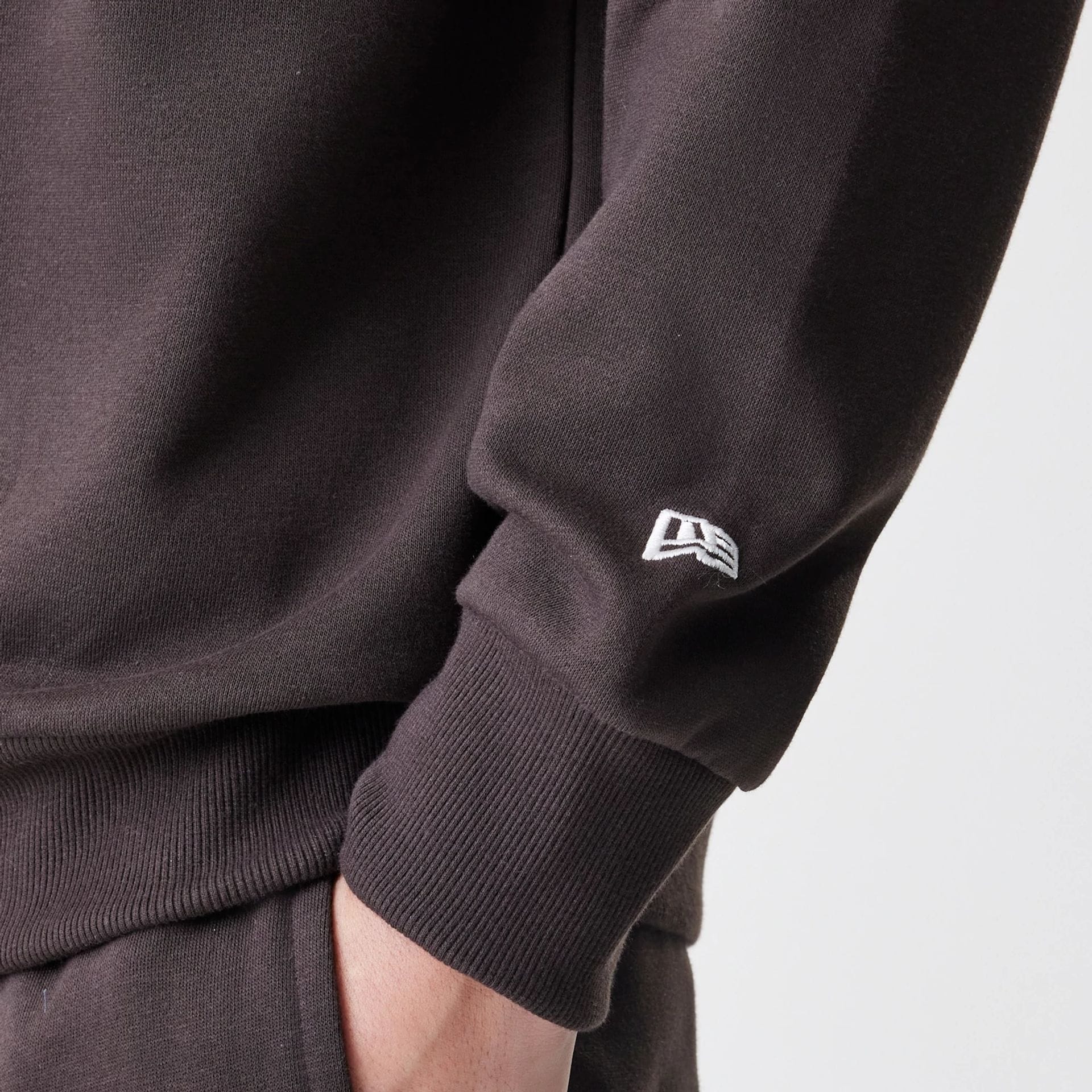 New York Yankees MLB Midi League Essential Dark Brown Oversized Crew Neck Sweater - Image 5