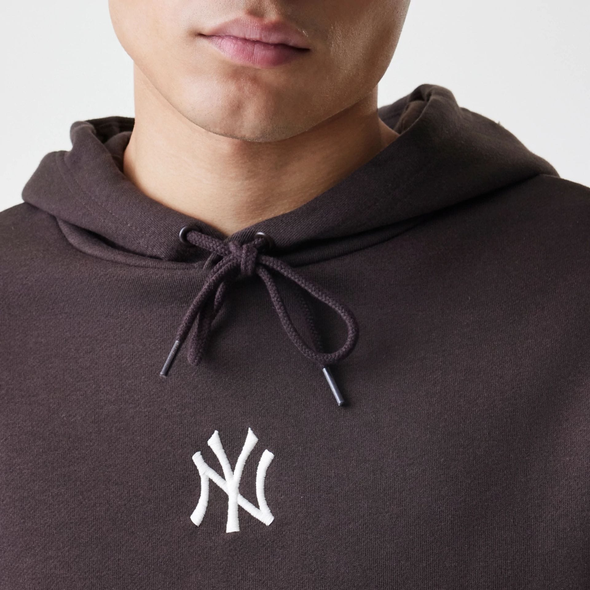 New York Yankees MLB Midi League Essential Dark Brown Oversized Pullover Hoodie - Image 3