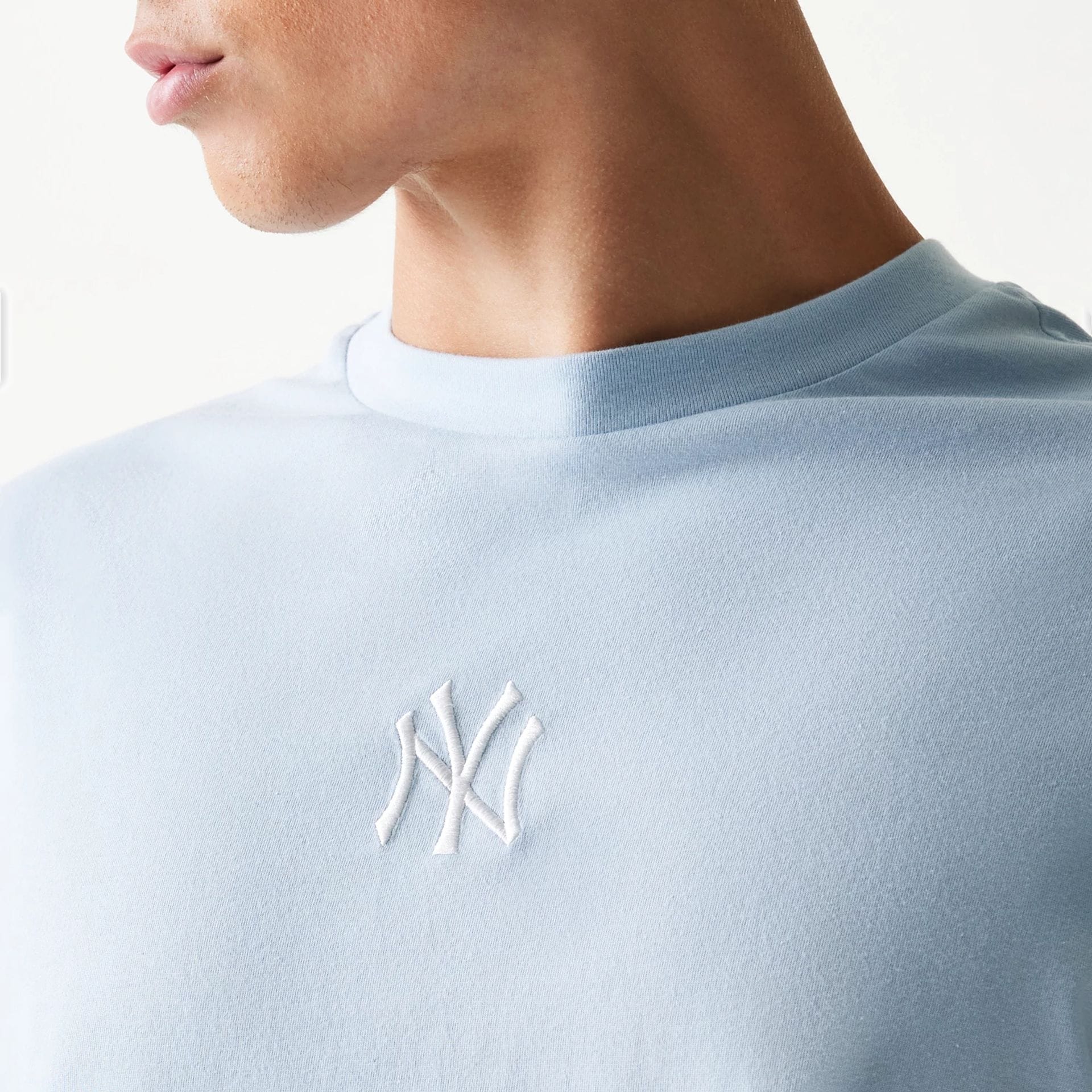 New York Yankees MLB Midi Pastel Blue Oversized T-Shirt - Image 6