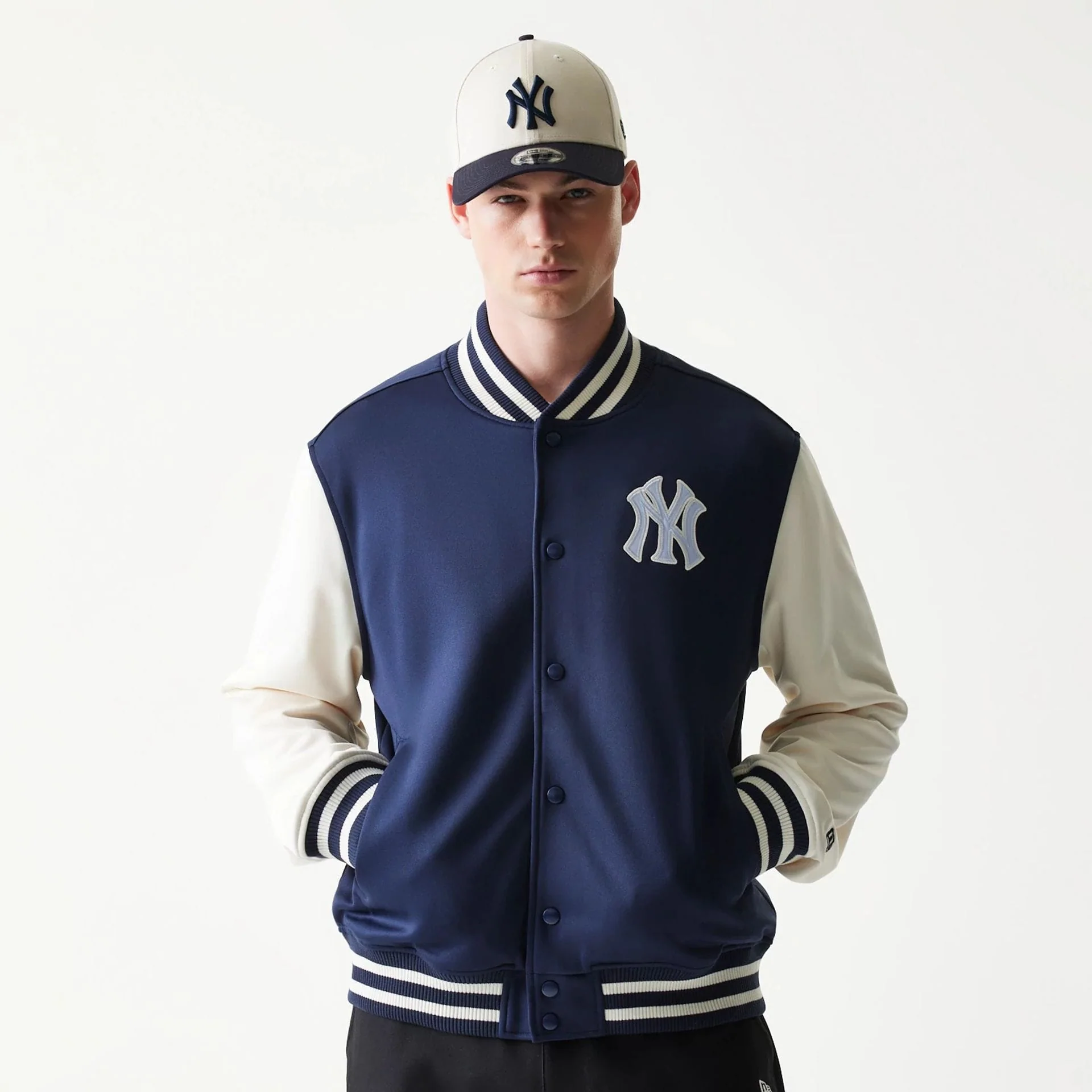 New York Yankees MLB Navy Bomber Jacket - Image 3