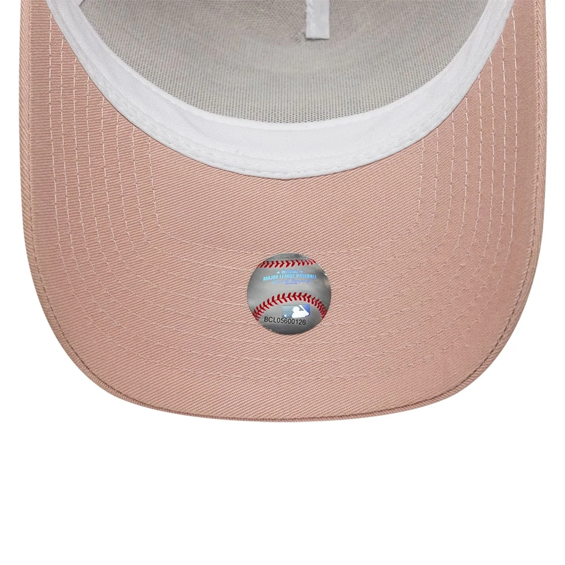 New York Yankees MLB Outline Pastel Pink 9FORTY E-Frame Trucker Adjustable Cap - Image 5