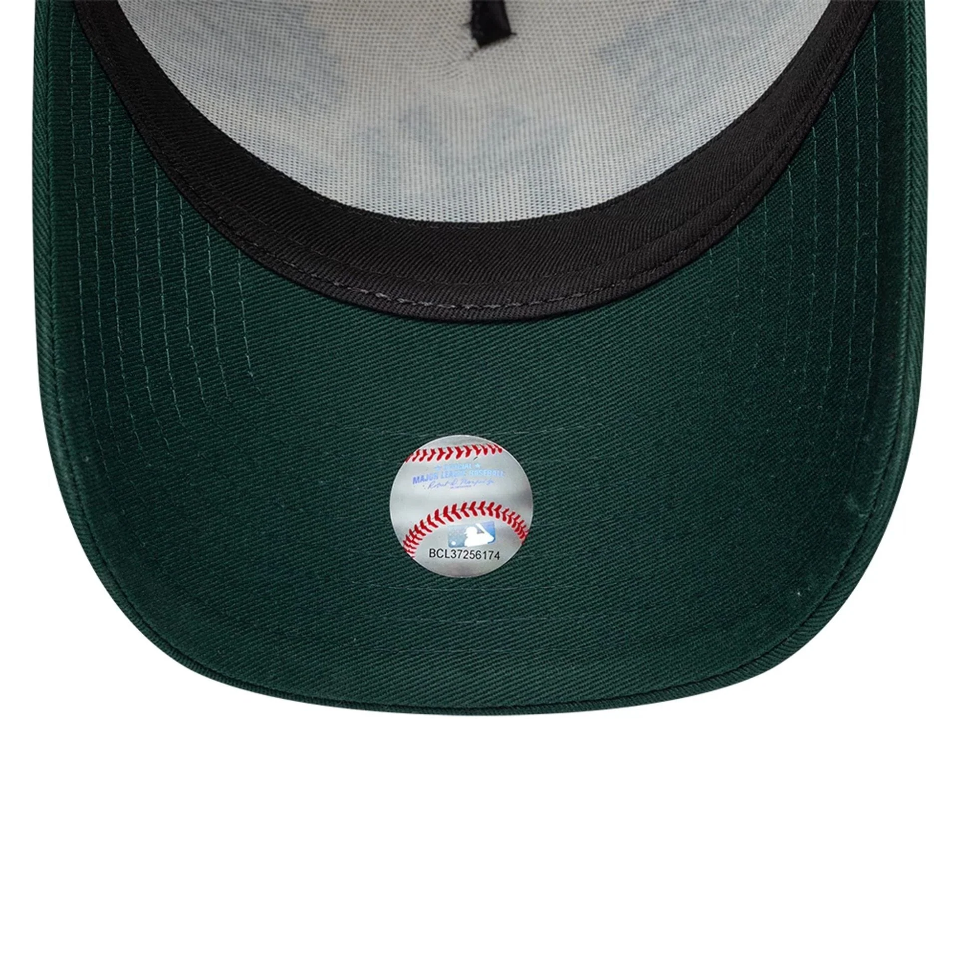 New York Yankees MLB Paisley Dark Green 9FORTY E-Frame Adjustable Cap - Image 7