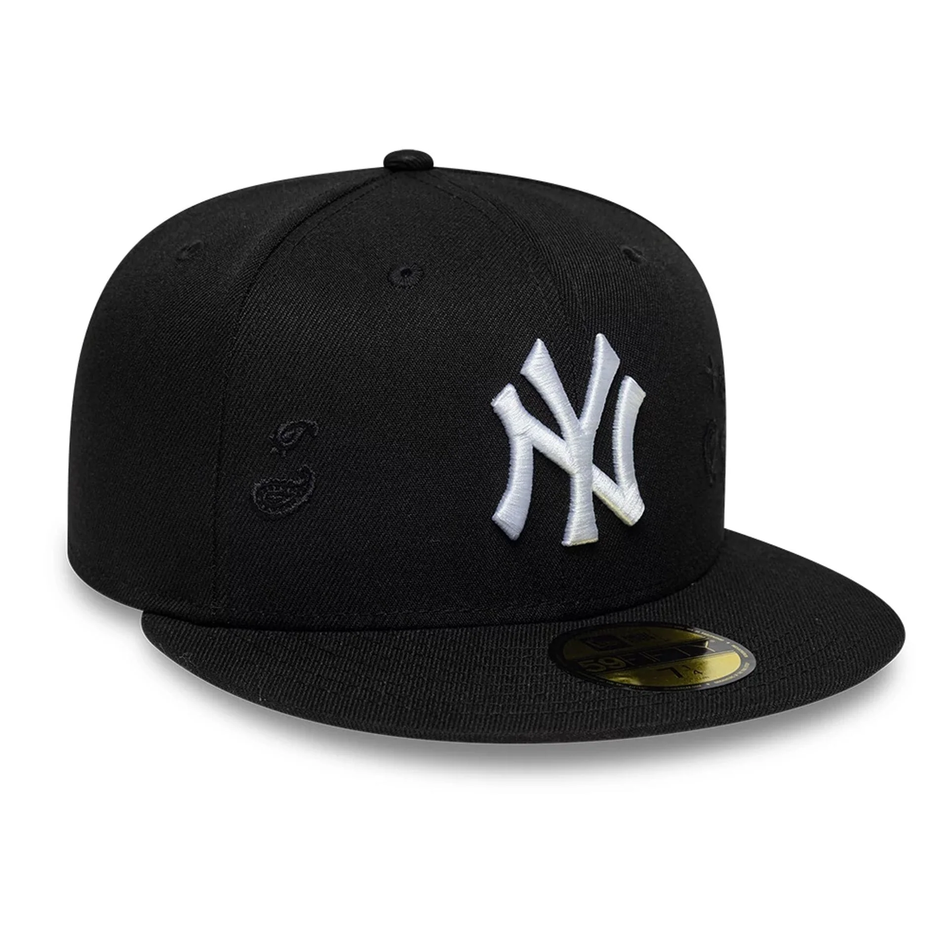 New York Yankees MLB Paisley Emblem Black 59FIFTY Fitted Cap - Image 3