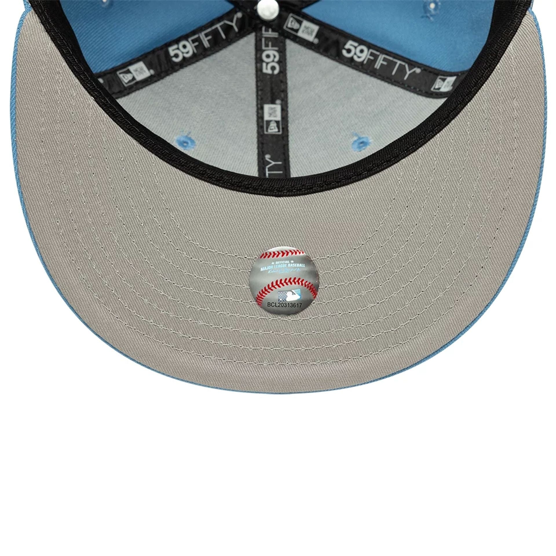 New York Yankees MLB Pastel Blue 59FIFTY Fitted Cap - Image 2