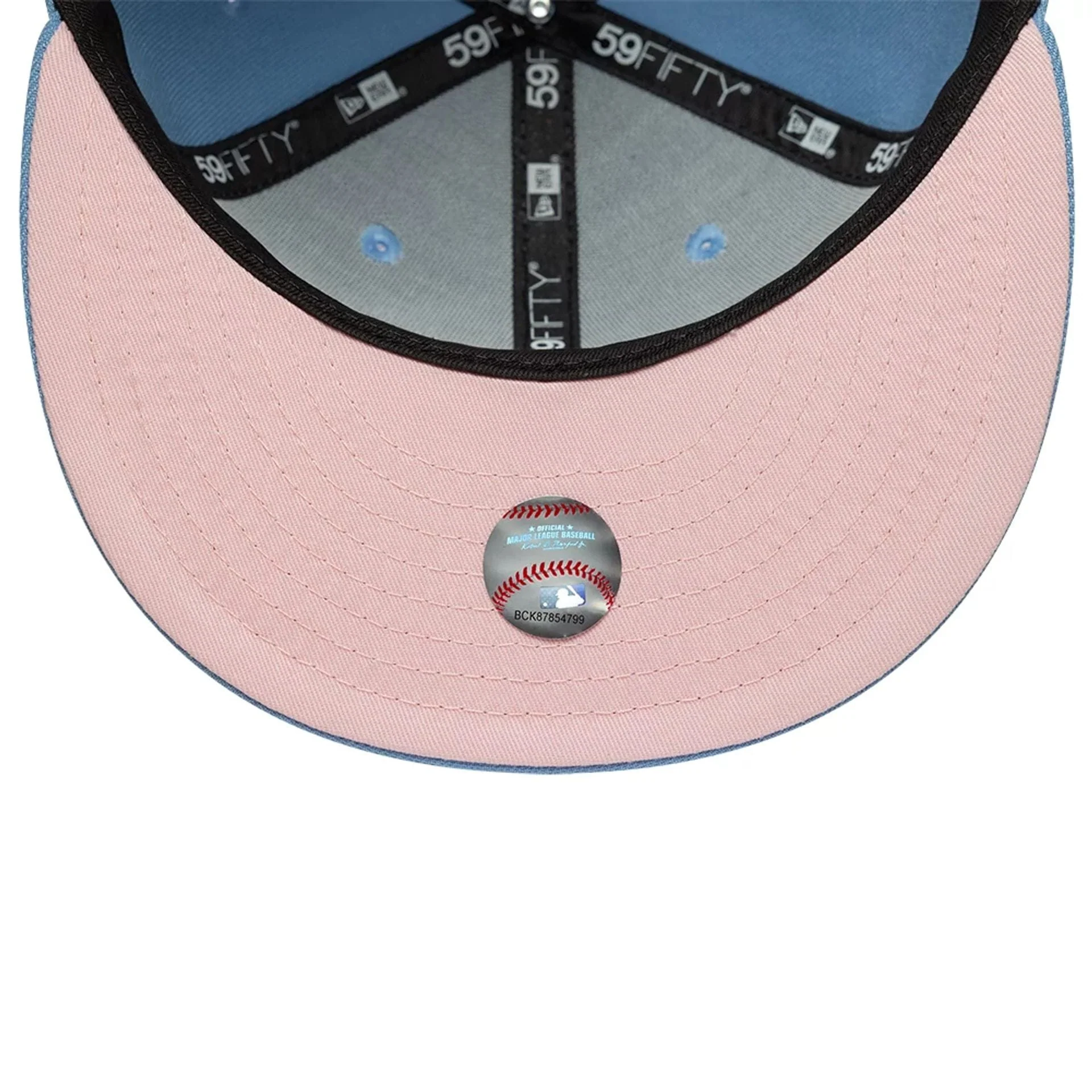 New York Yankees MLB Pastel Blue 59FIFTY Fitted Cap - Image 2