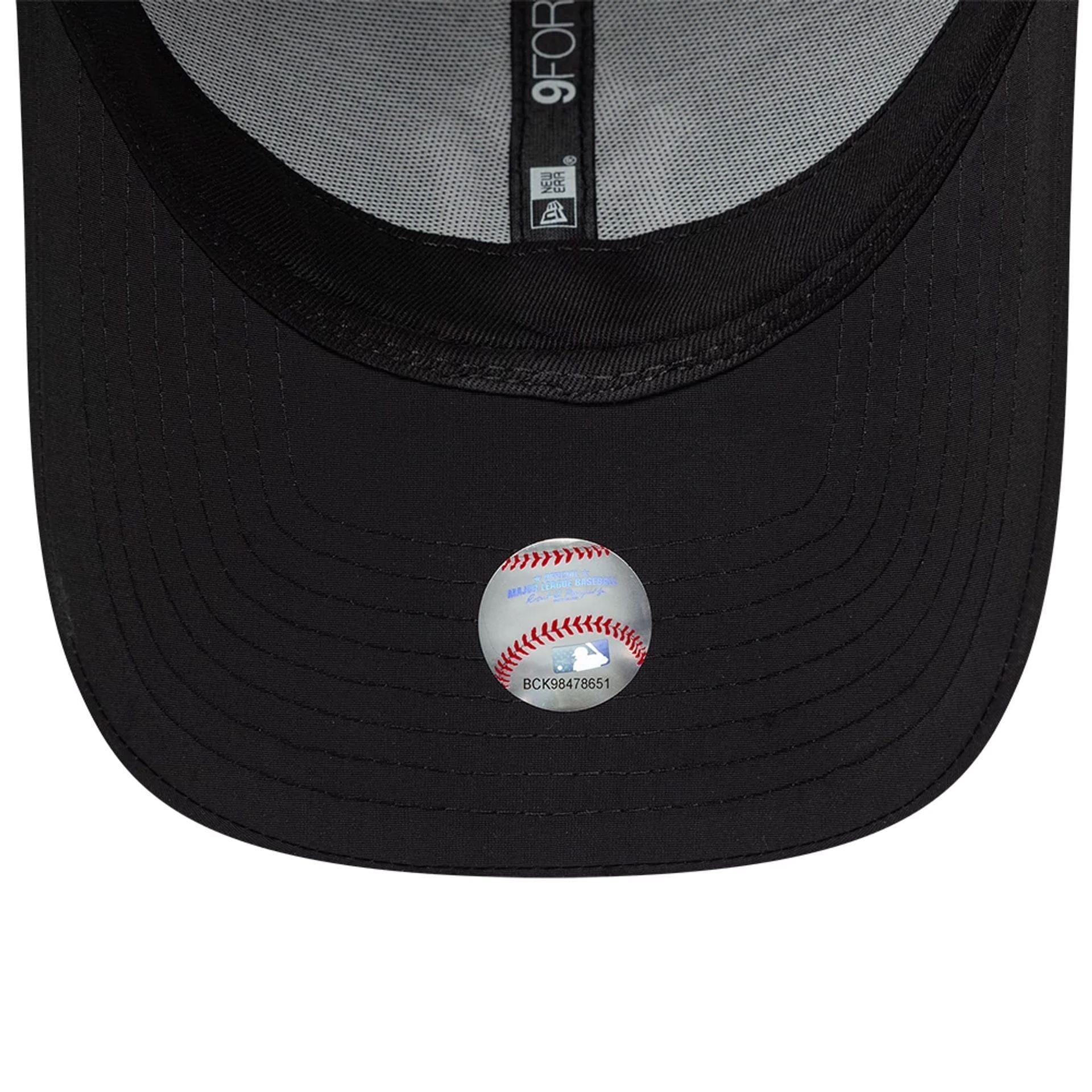 New York Yankees MLB Recycled Black 9FORTY Adjustable Cap - Image 7