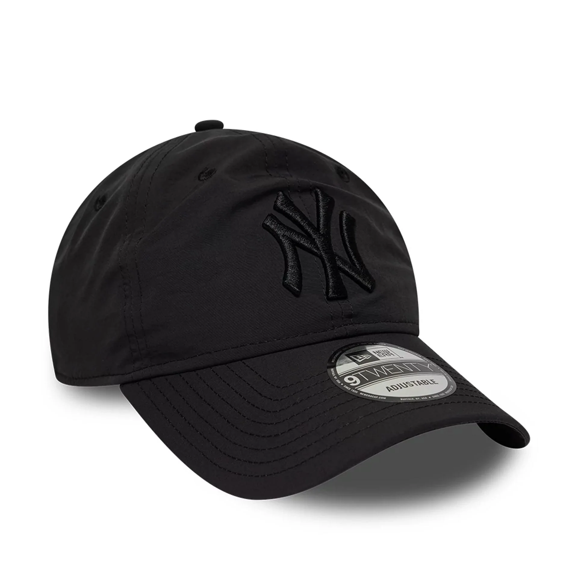 New York Yankees MLB Recycled Black On Black 9TWENTY Adjustable Cap - Image 3