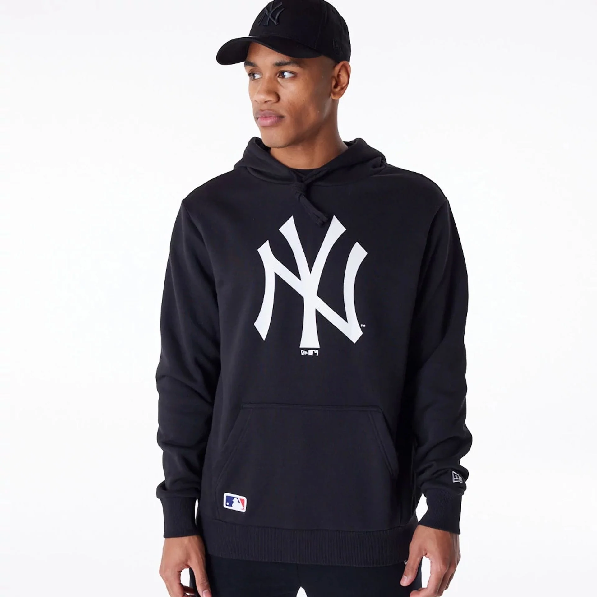New York Yankees MLB Regular Black Pullover Hoodie - Image 7