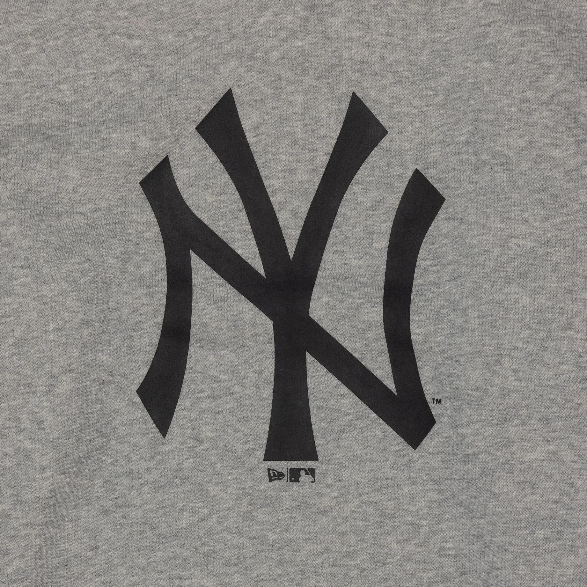 New York Yankees MLB Regular Grey Crew Neck Sweater - Image 3