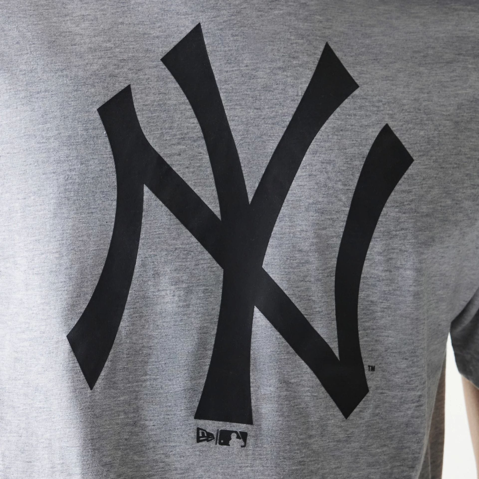New York Yankees MLB Regular Grey T-Shirt - Image 3