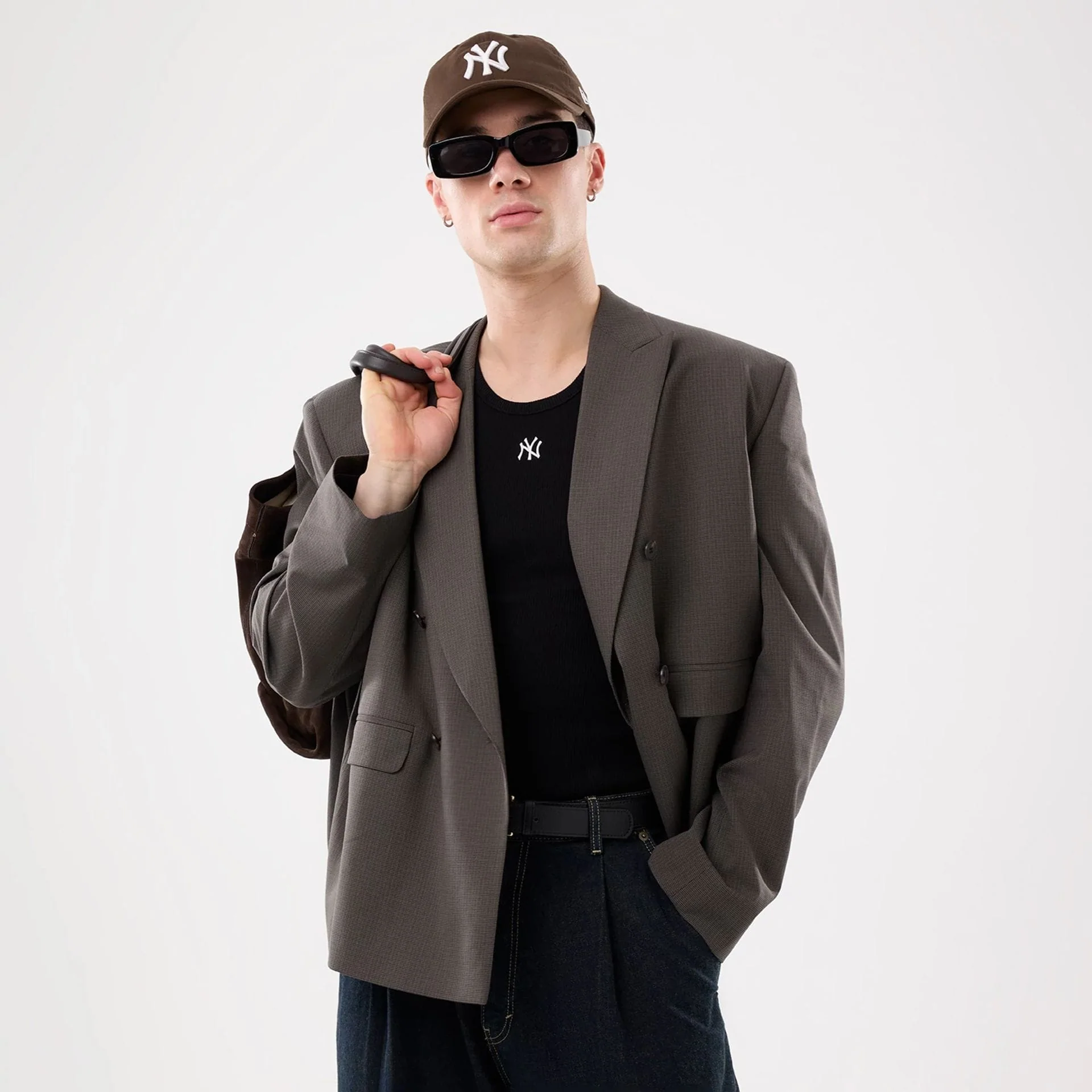 New York Yankees MLB Rib Black Vest - Image 5