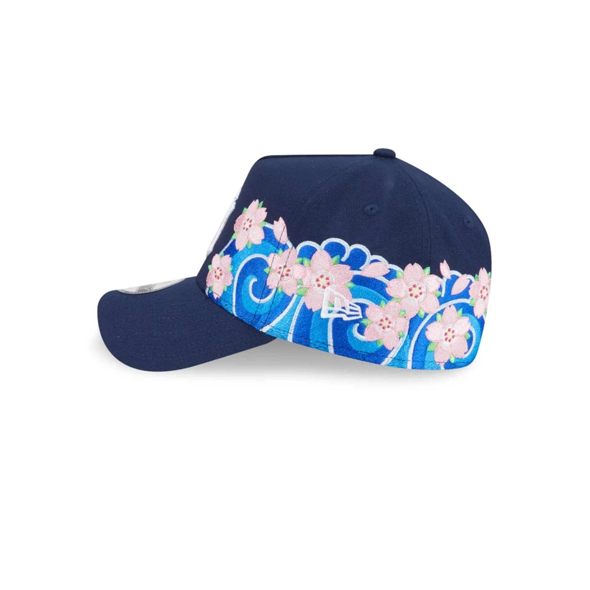 New York Yankees MLB Sakura Dark Blue 9FORTY A-Frame Adjustable Cap - Image 5