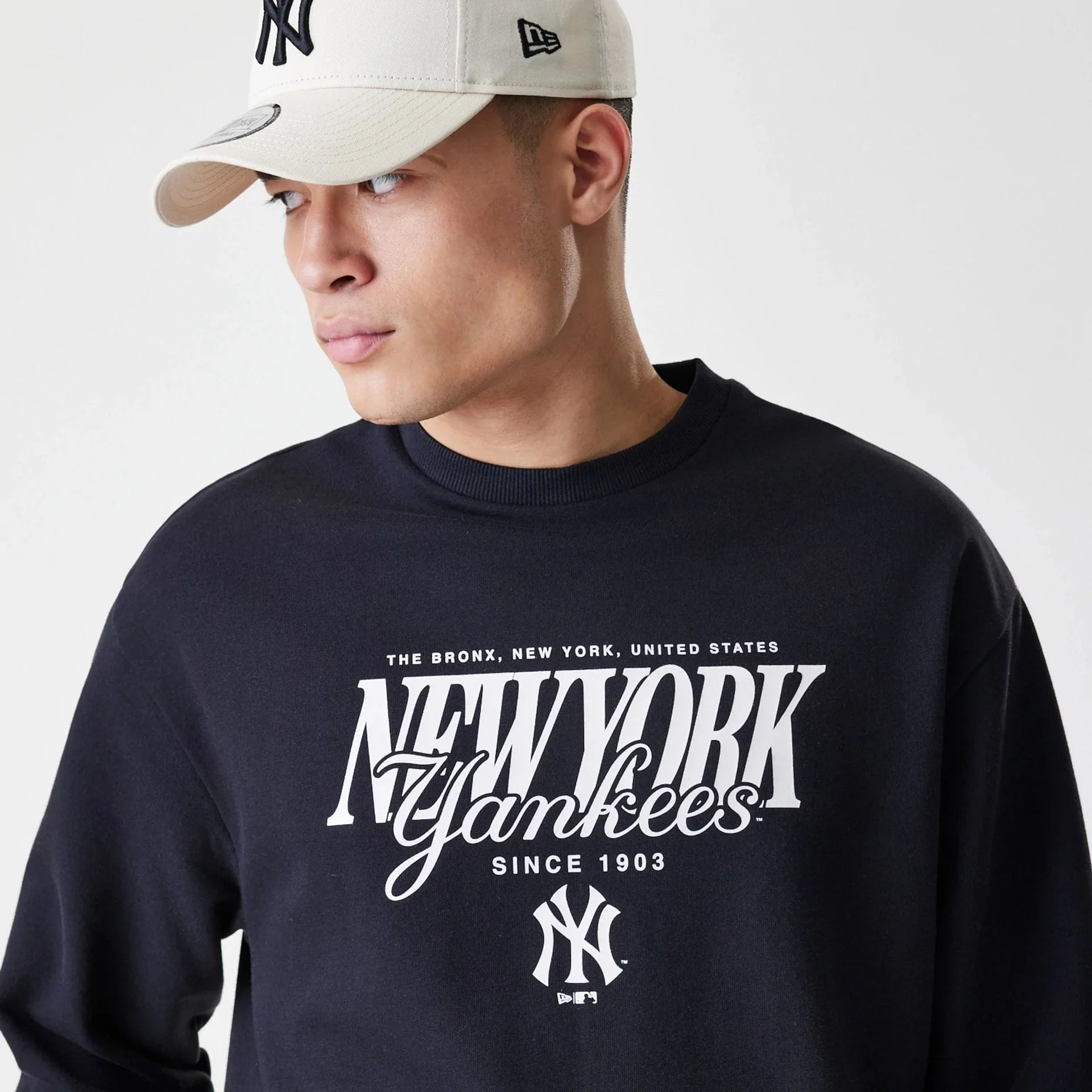 New York Yankees MLB Script Black Crew Neck Sweater - Image 4