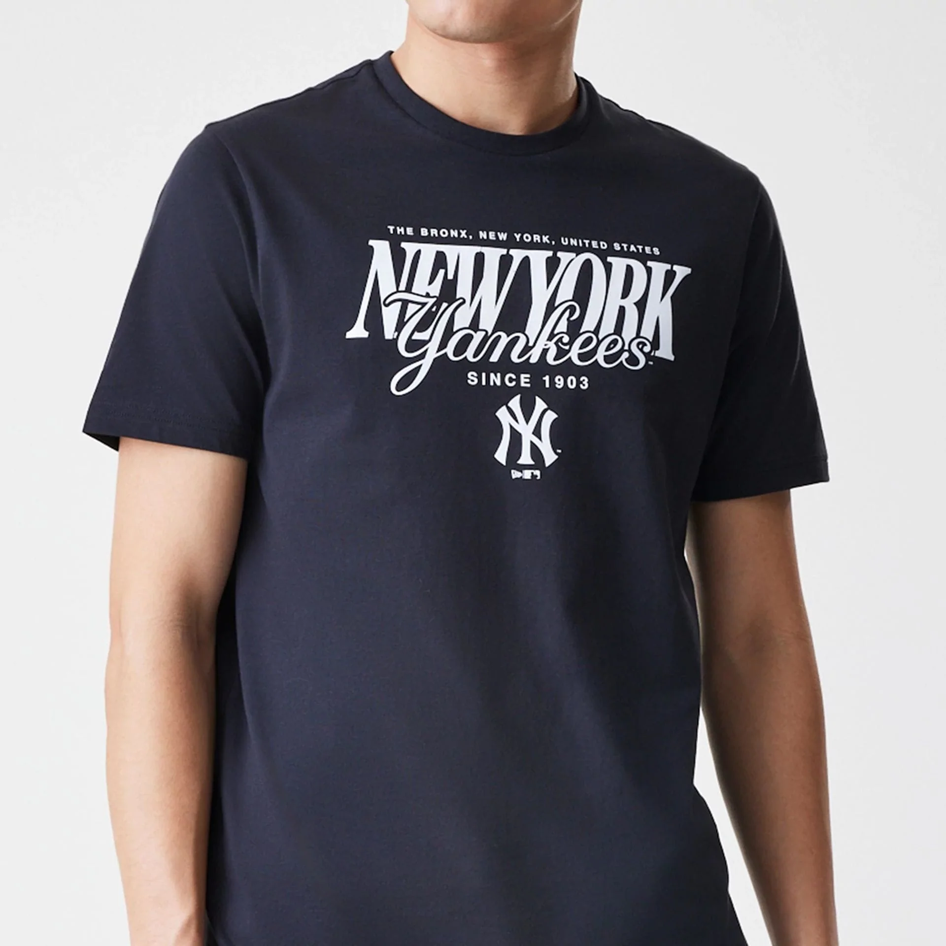 New York Yankees MLB Script Graphic Navy T-Shirt - Image 3