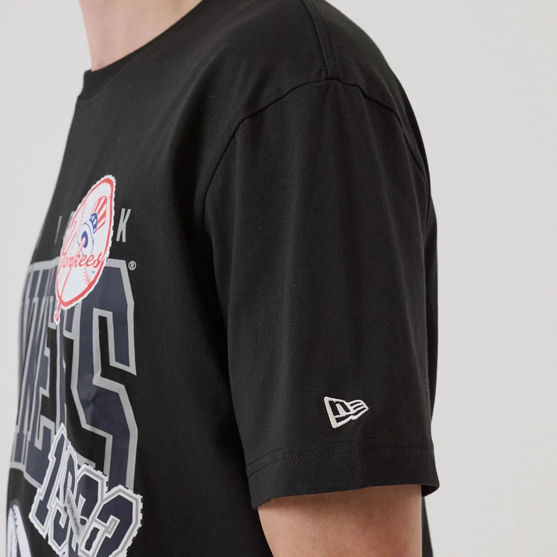 New York Yankees MLB Sport Classic Black T-Shirt - Image 6