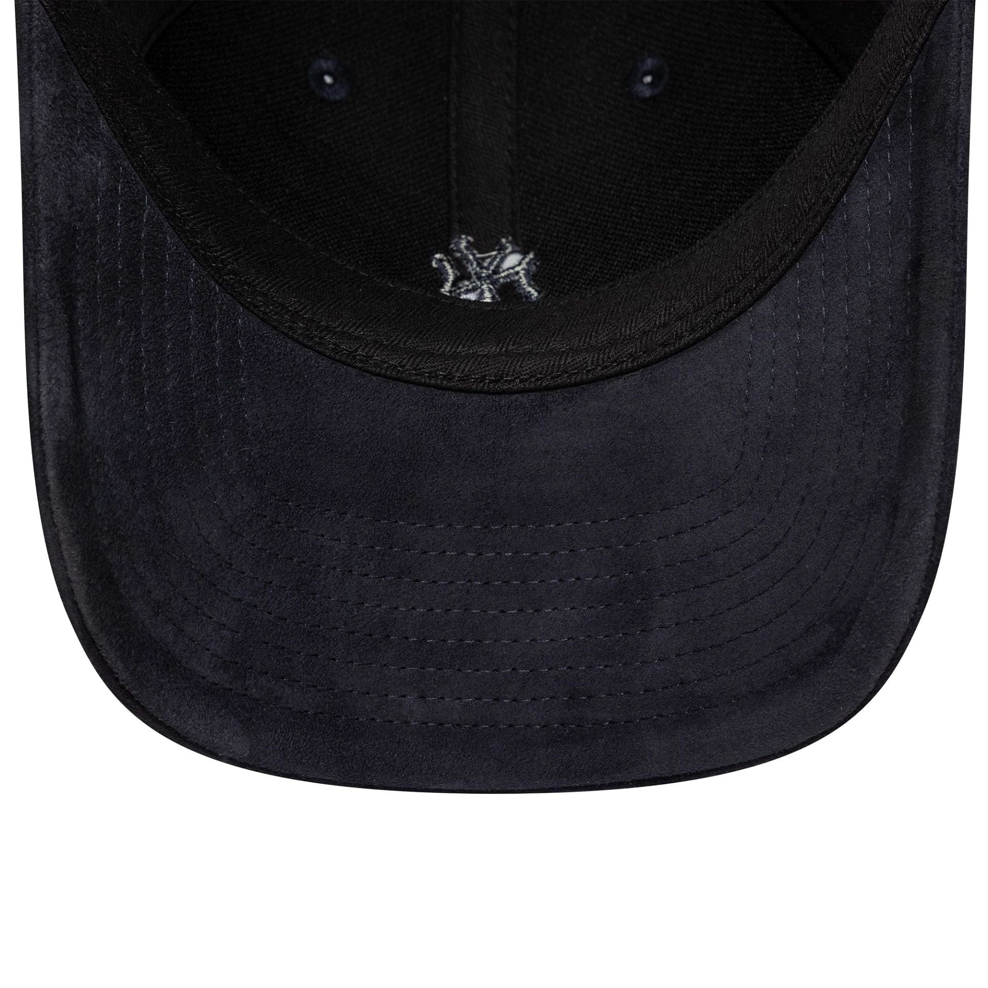 New York Yankees MLB Suede Navy 9TWENTY Cap - Image 5