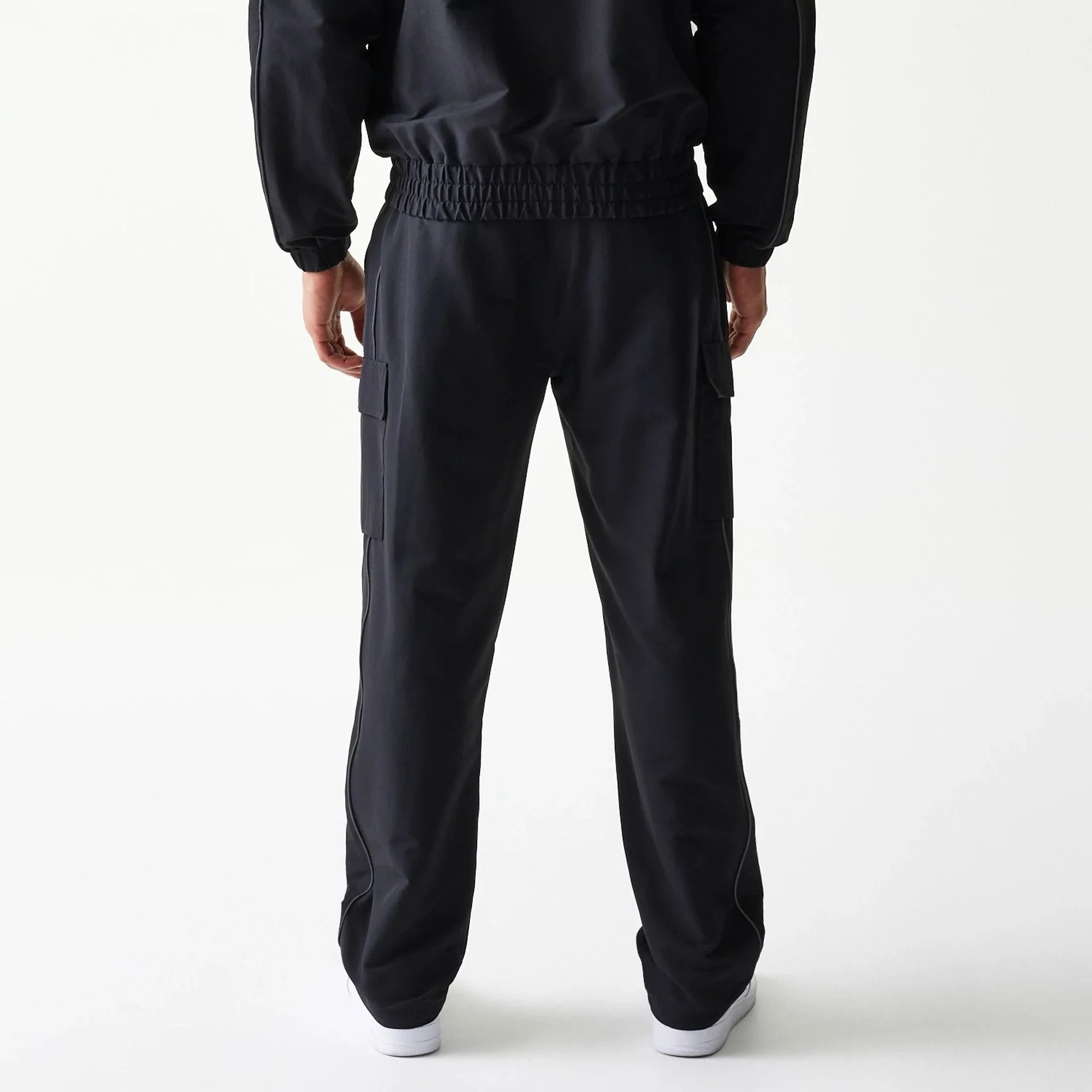 New York Yankees MLB Utility Black Straight Leg Cargo Joggers - Image 2