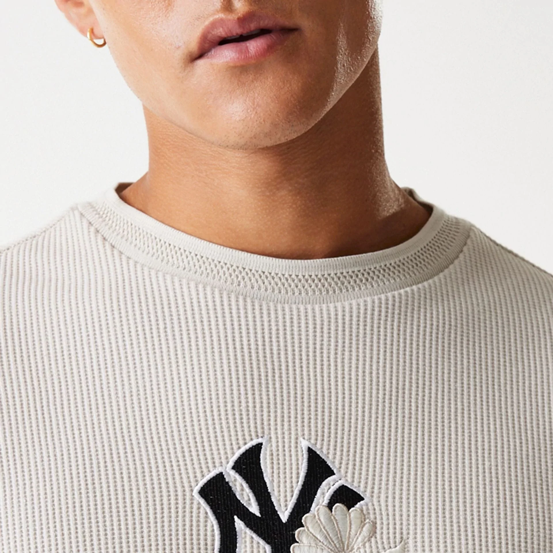New York Yankees MLB Waffle Cream Oversized Crew Neck Sweater - Image 5
