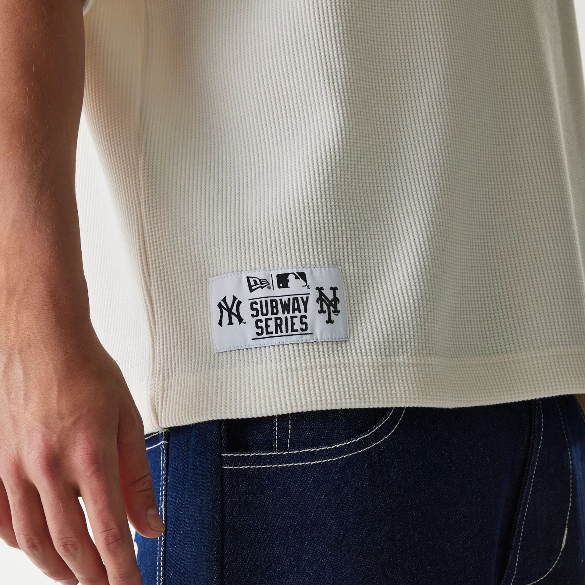 New York Yankees MLB Waffle Open White Oversized T-Shirt - Image 6