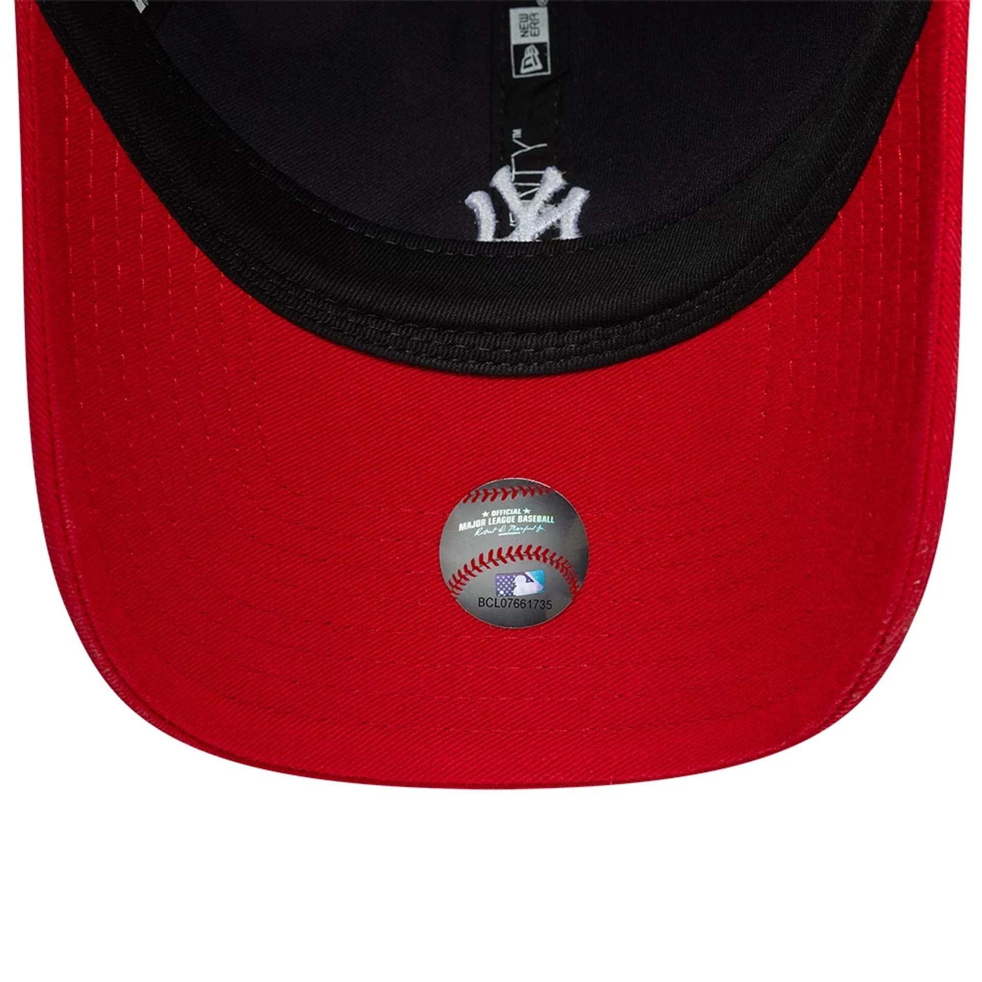 New York Yankees MLB Washed Contrast Navy 9TWENTY Adjustable Cap - Image 5