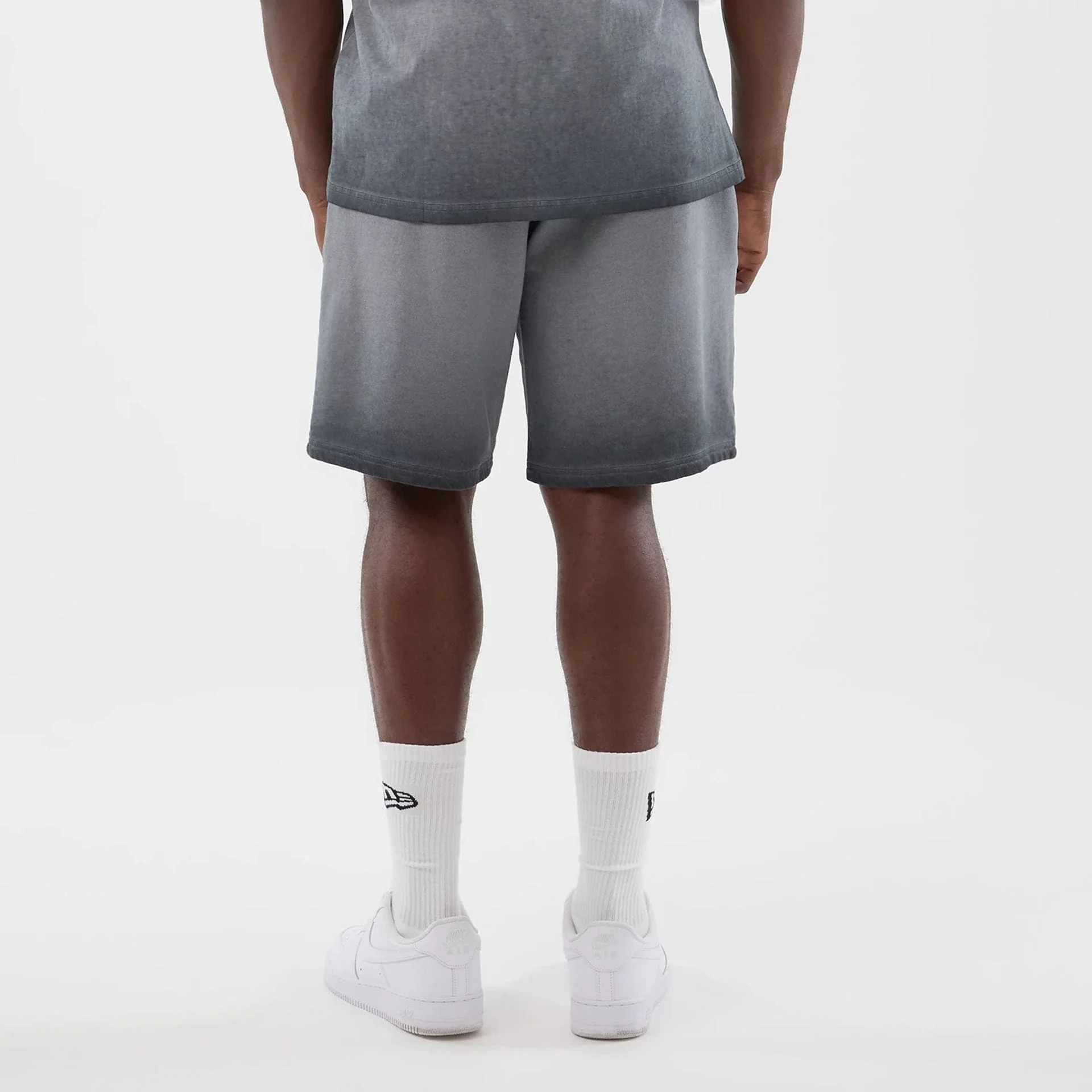 New York Yankees MLB Washed Logo Black Shorts - Image 2
