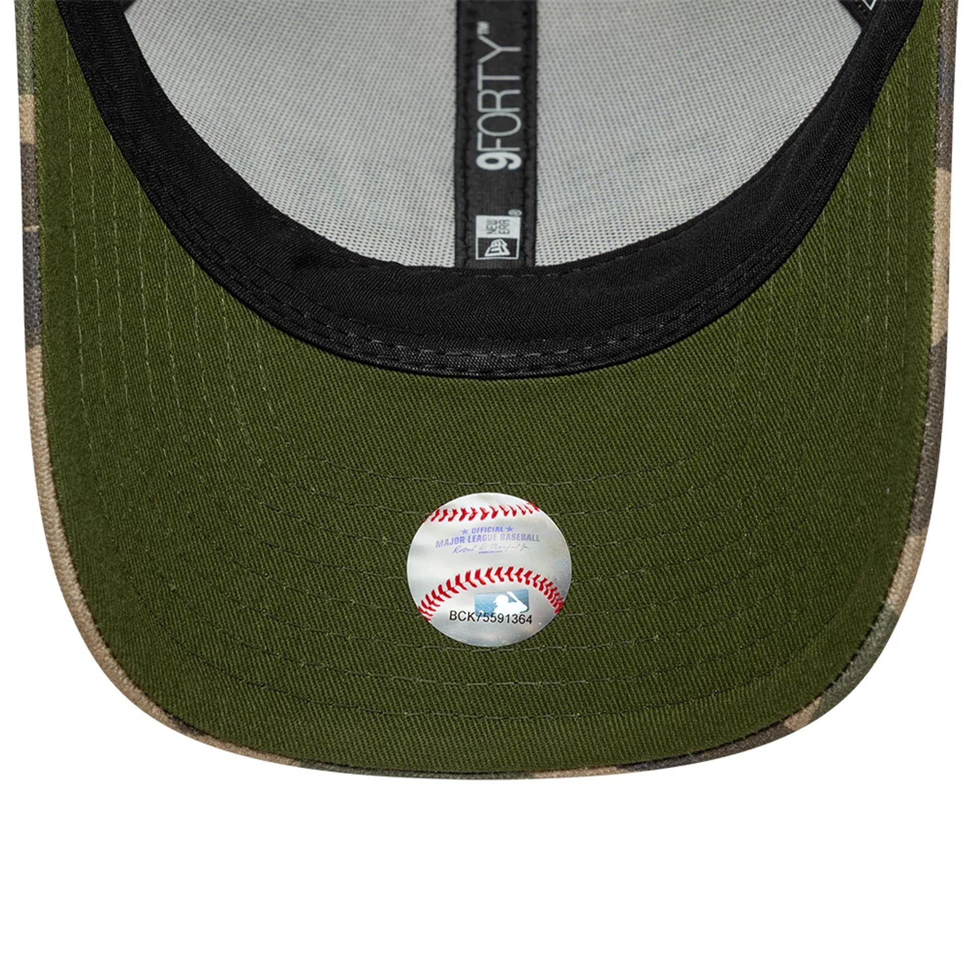 New York Yankees MLB Wordmark Woodland Camo 9FORTY M-Crown Adjustable Cap - Image 5