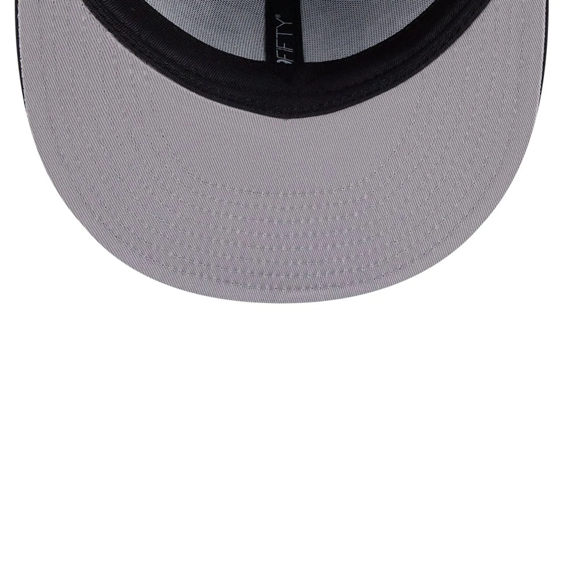 New York Yankees MLB X Looney Tunes Bugs Bunny Navy 59FIFTY Fitted Cap - Image 2