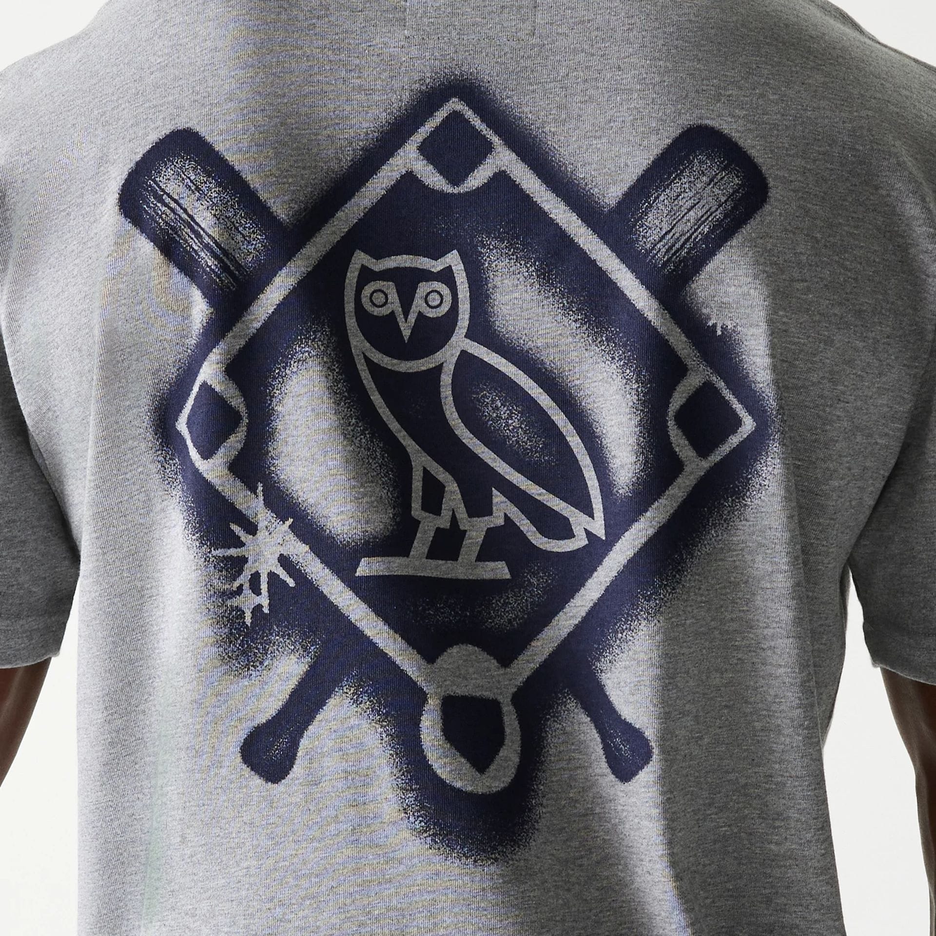 New York Yankees OVO x MLB Grey T-Shirt - Image 6