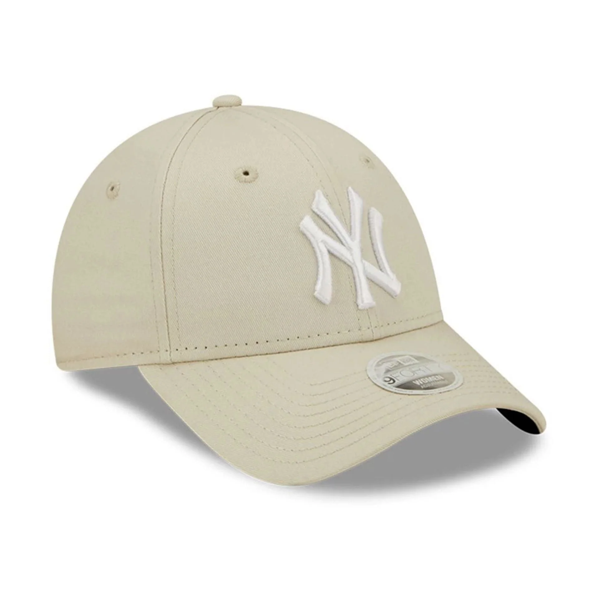 New York Yankees Womens League Essential Light Beige 9FORTY Adjustable Cap - Image 3