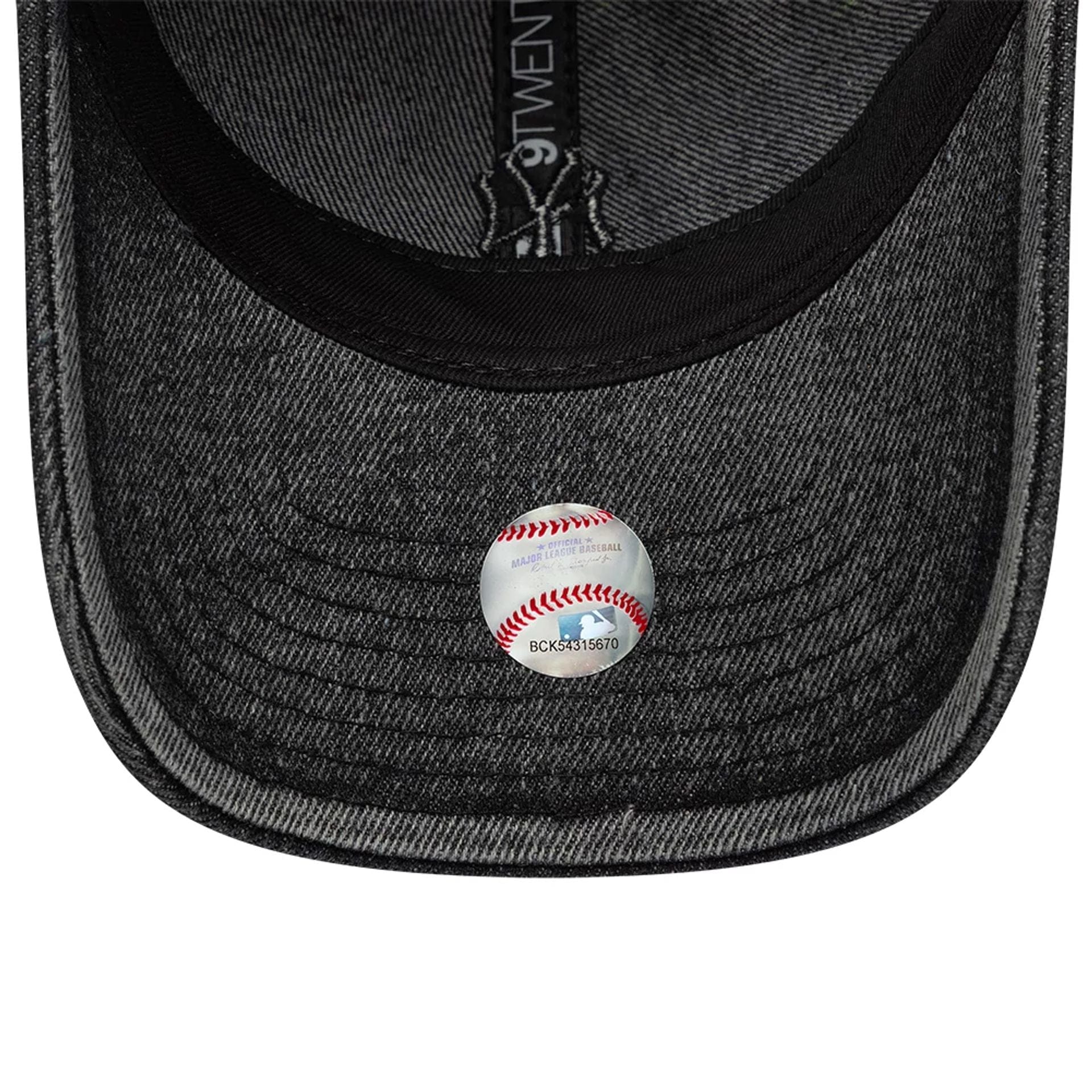 New York Yankees Womens MLB Denim Black 9TWENTY Adjustable Cap - Image 5