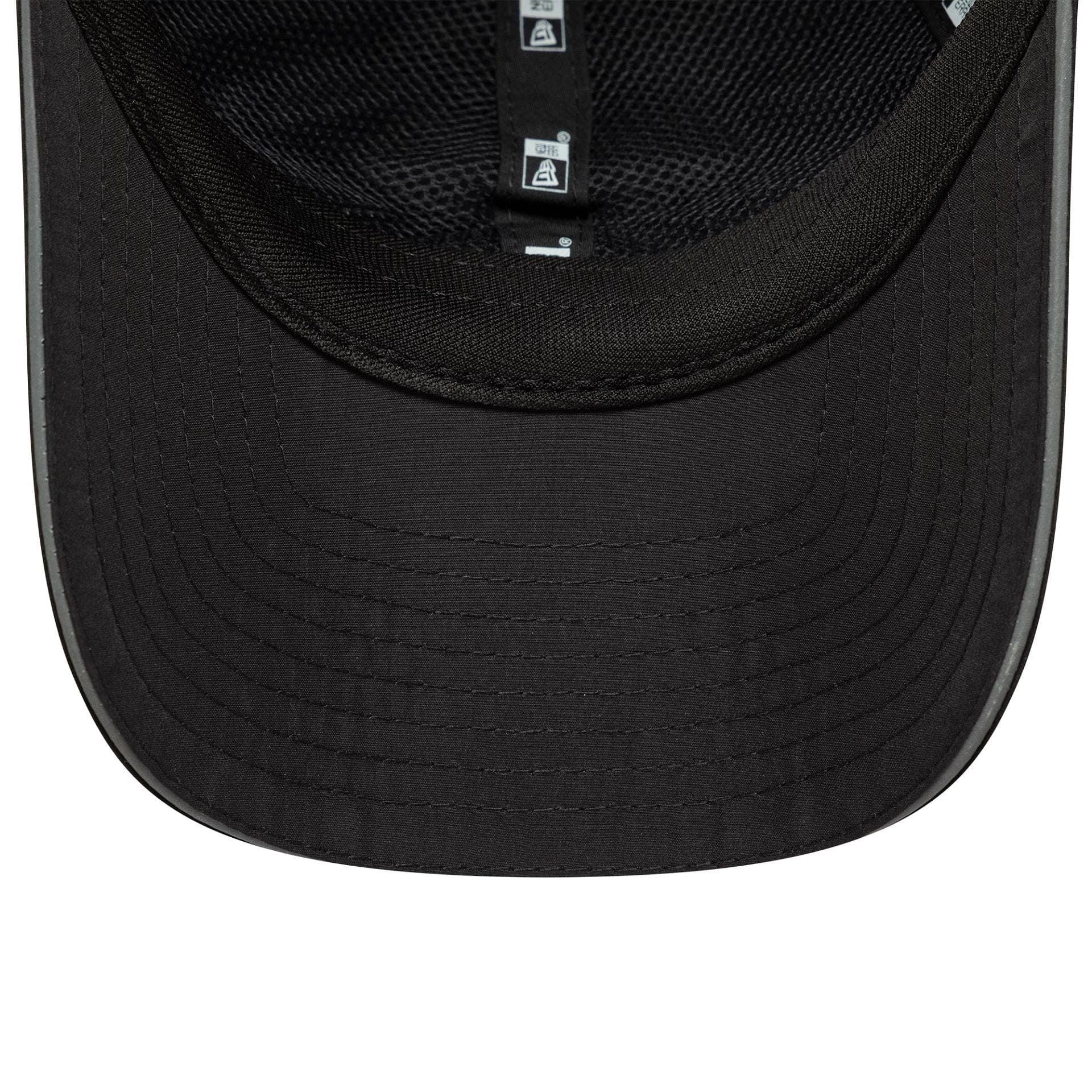 New York Yankees Womens MLB Flawless Black Pony Tail Adjustable Cap - Image 5