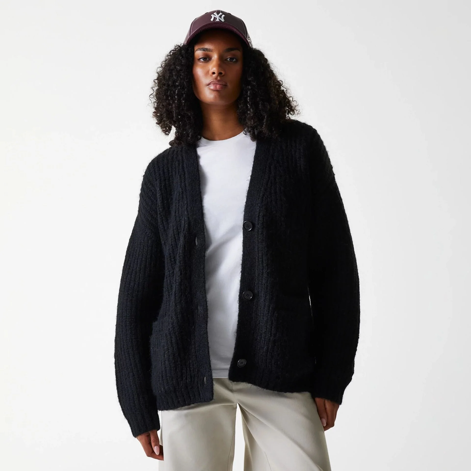 New York Yankees Womens MLB Knit Black Cardigan - Image 3