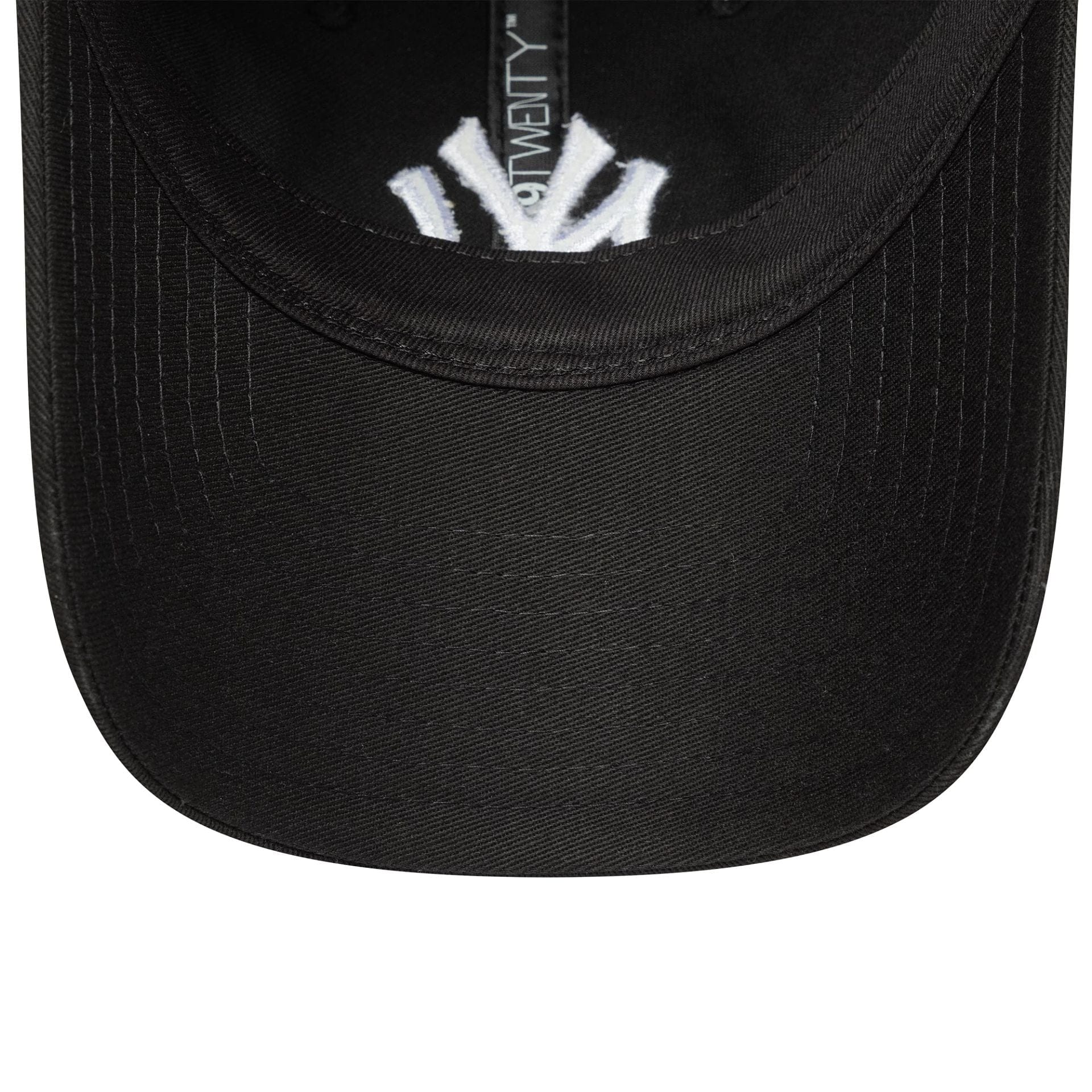 New York Yankees Womens MLB League Essential Black 9TWENTY Adjustable Cap - Image 5