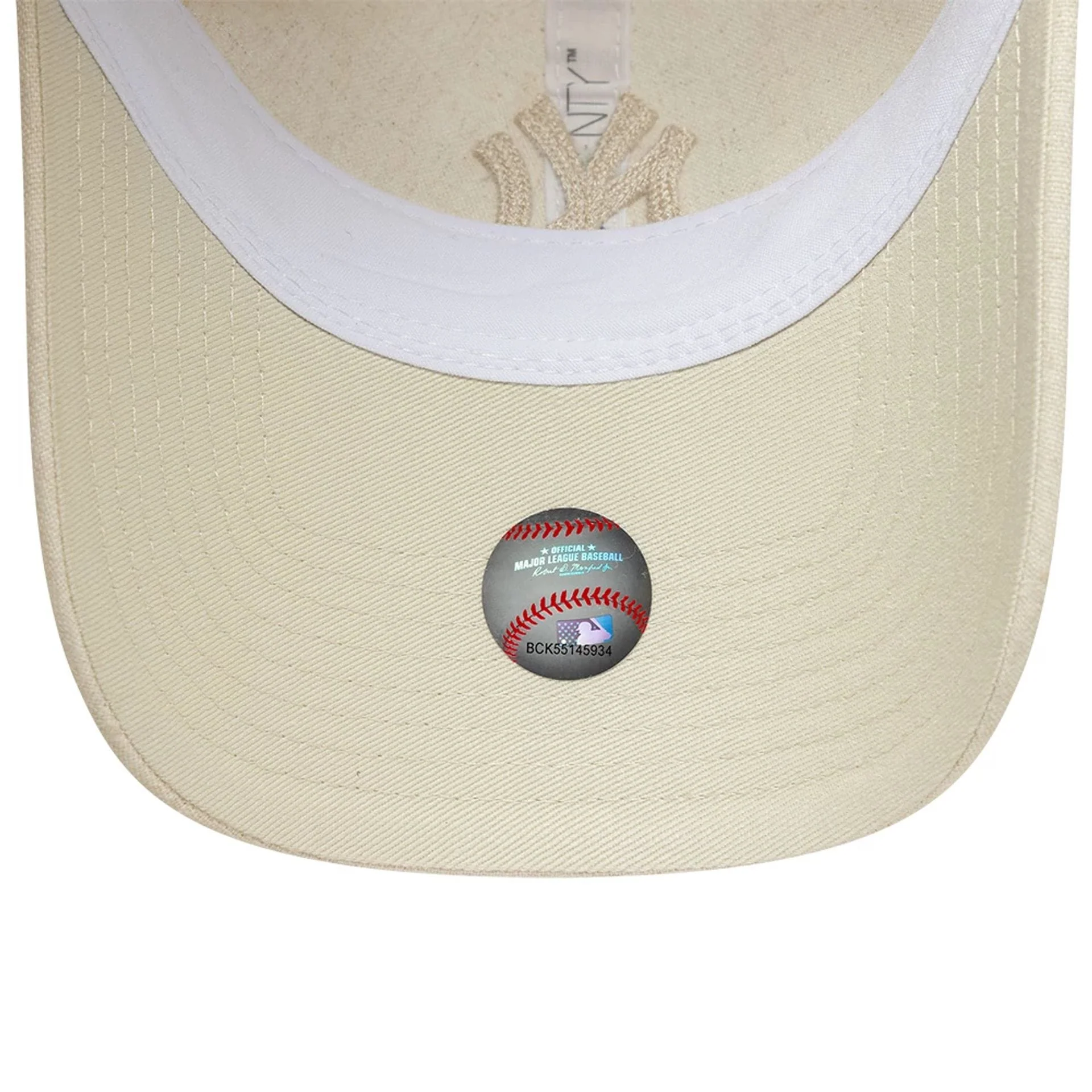 New York Yankees Womens MLB Linen Light Beige 9TWENTY Adjustable Cap - Image 5