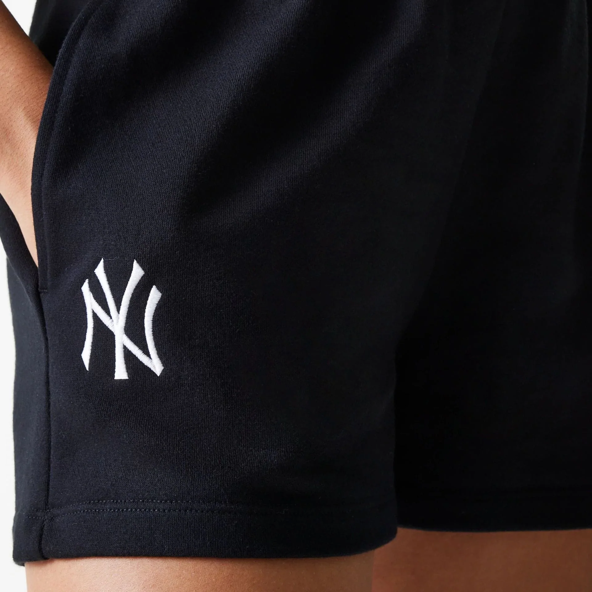 New York Yankees Womens MLB Midi League Essential Black Shorts - Image 3