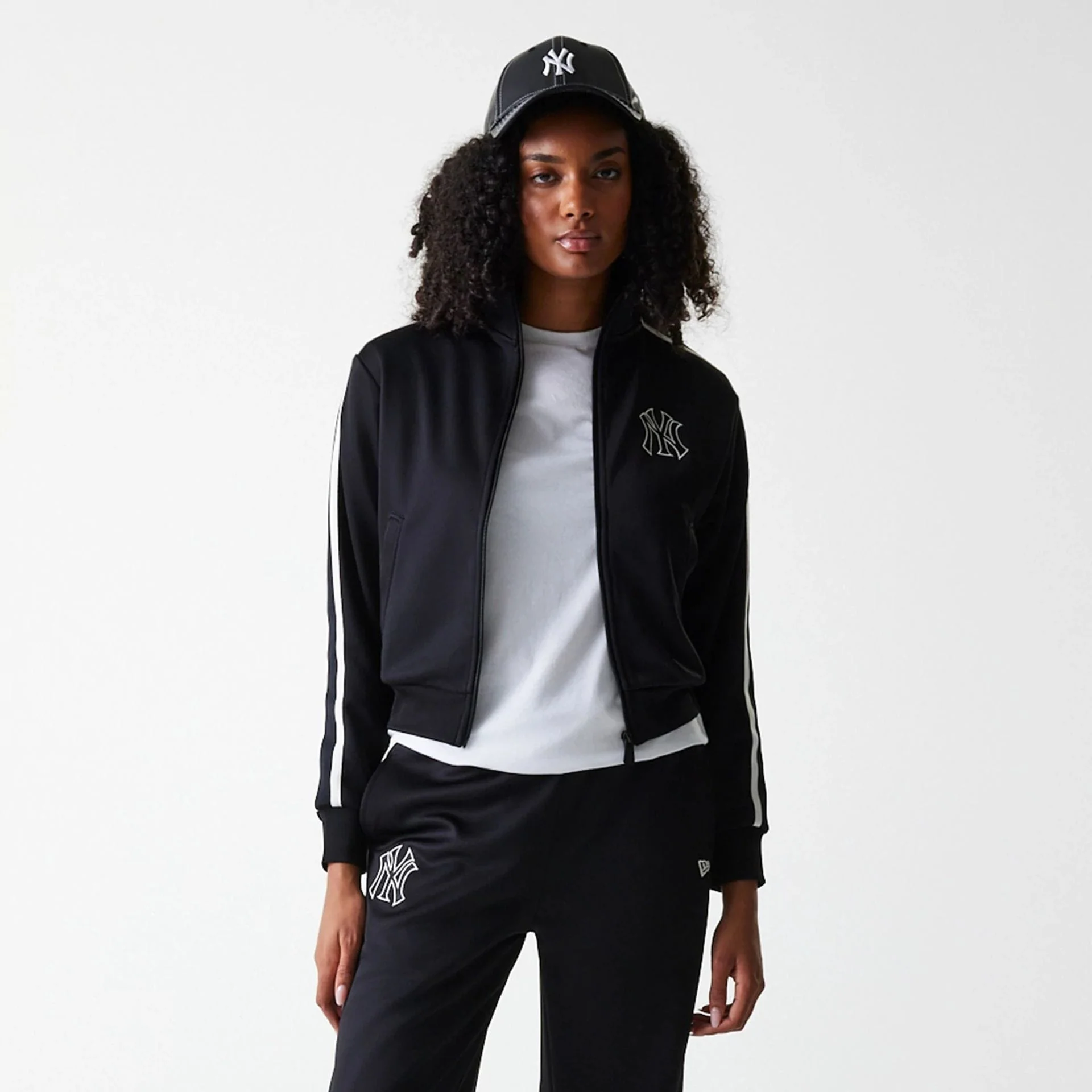 New York Yankees Womens MLB Midi Logo Black Track Jacket - Image 3