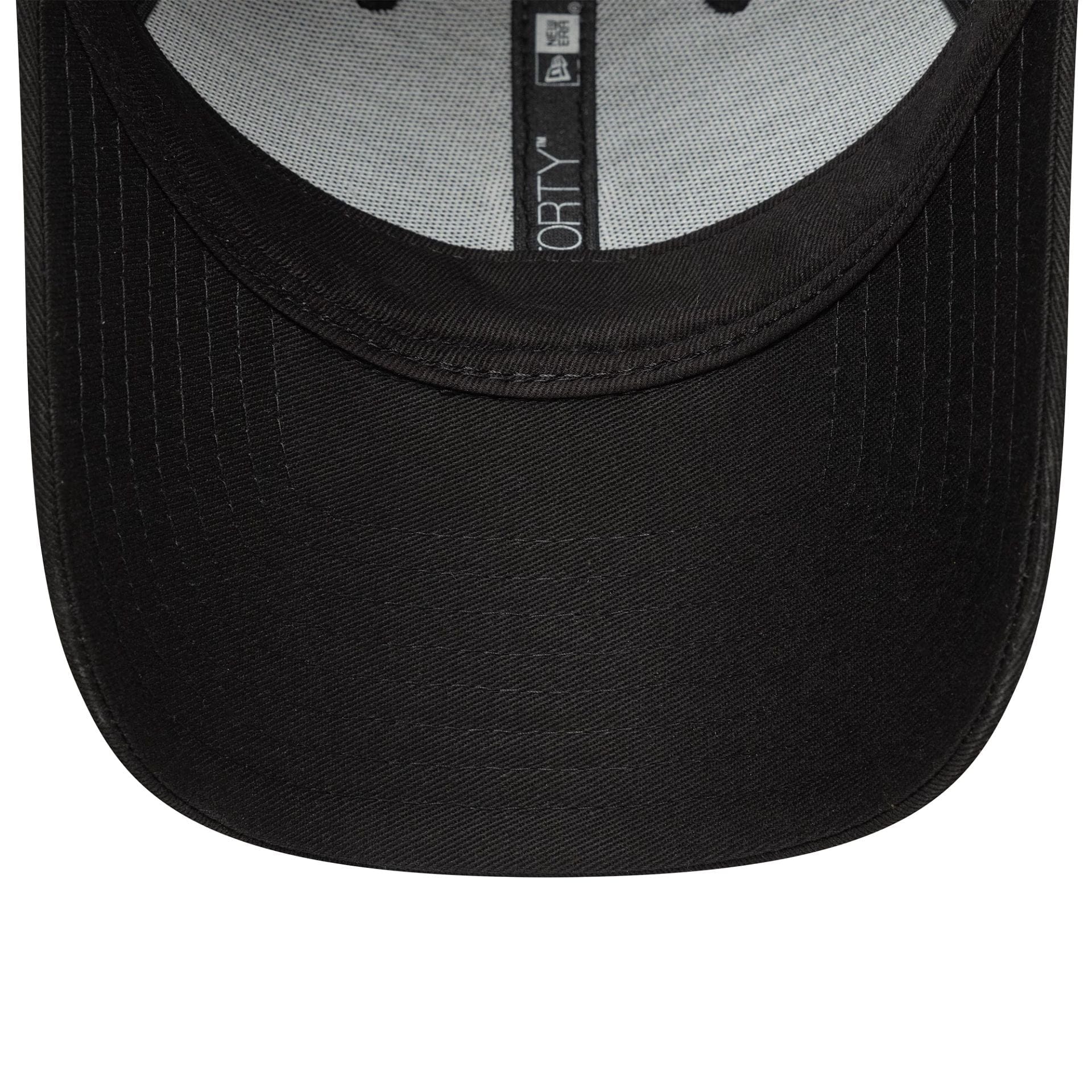 New York Yankees Womens MLB Mini Logo Black 9FORTY Adjustable Cap - Image 5