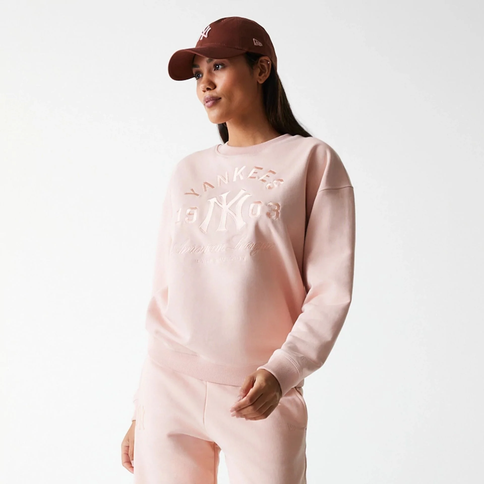New York Yankees Womens MLB Tonal Graphic Pastel Pink Oversized Crew Neck Sweater - Image 3