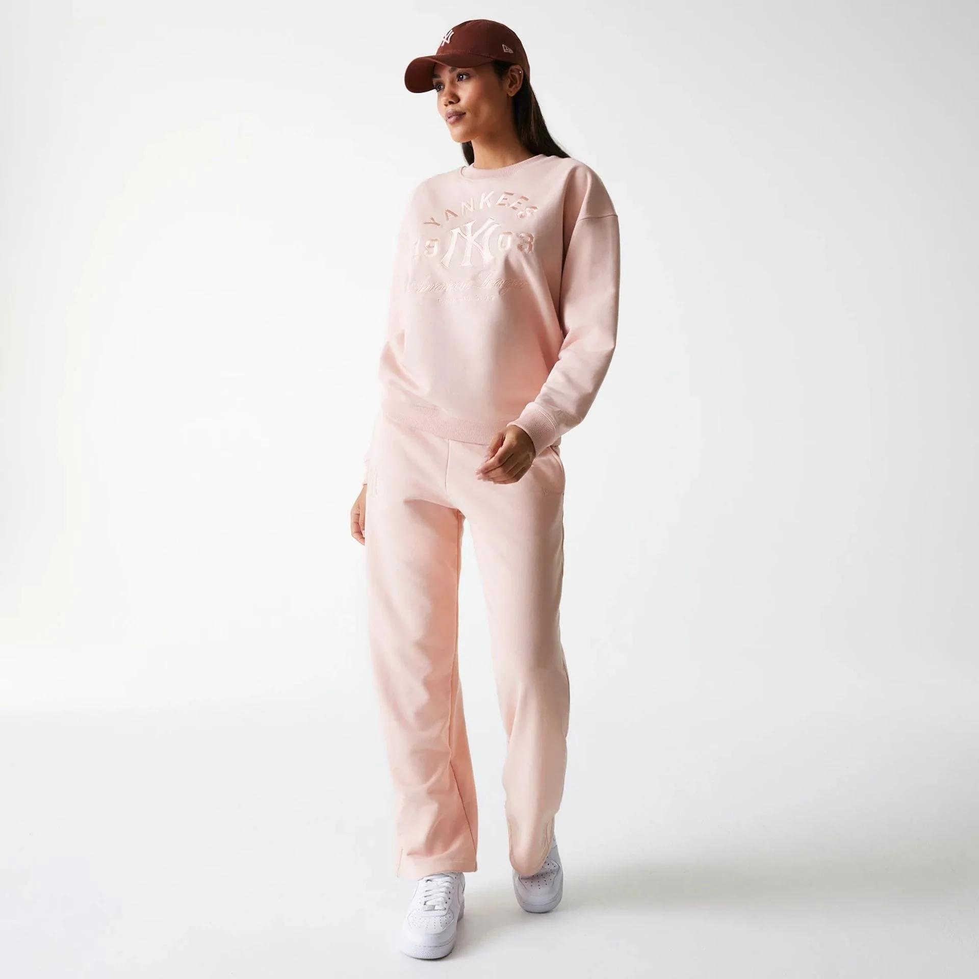 New York Yankees Womens MLB Tonal Graphic Pastel Pink Oversized Crew Neck Sweater - Image 8