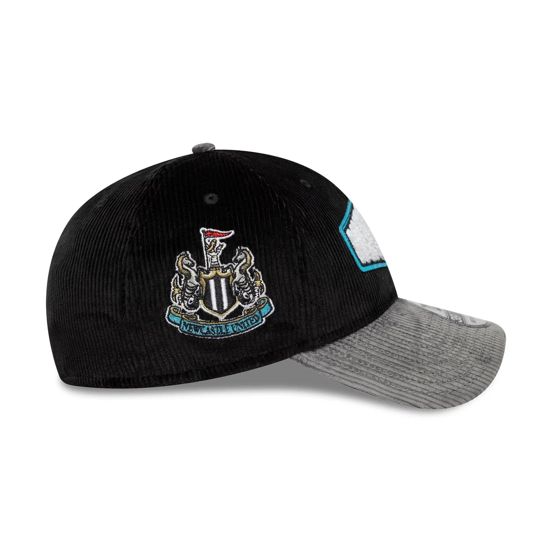 Newcastle United FC Cord Black 39THIRTY Stretch Fit Cap - Image 6