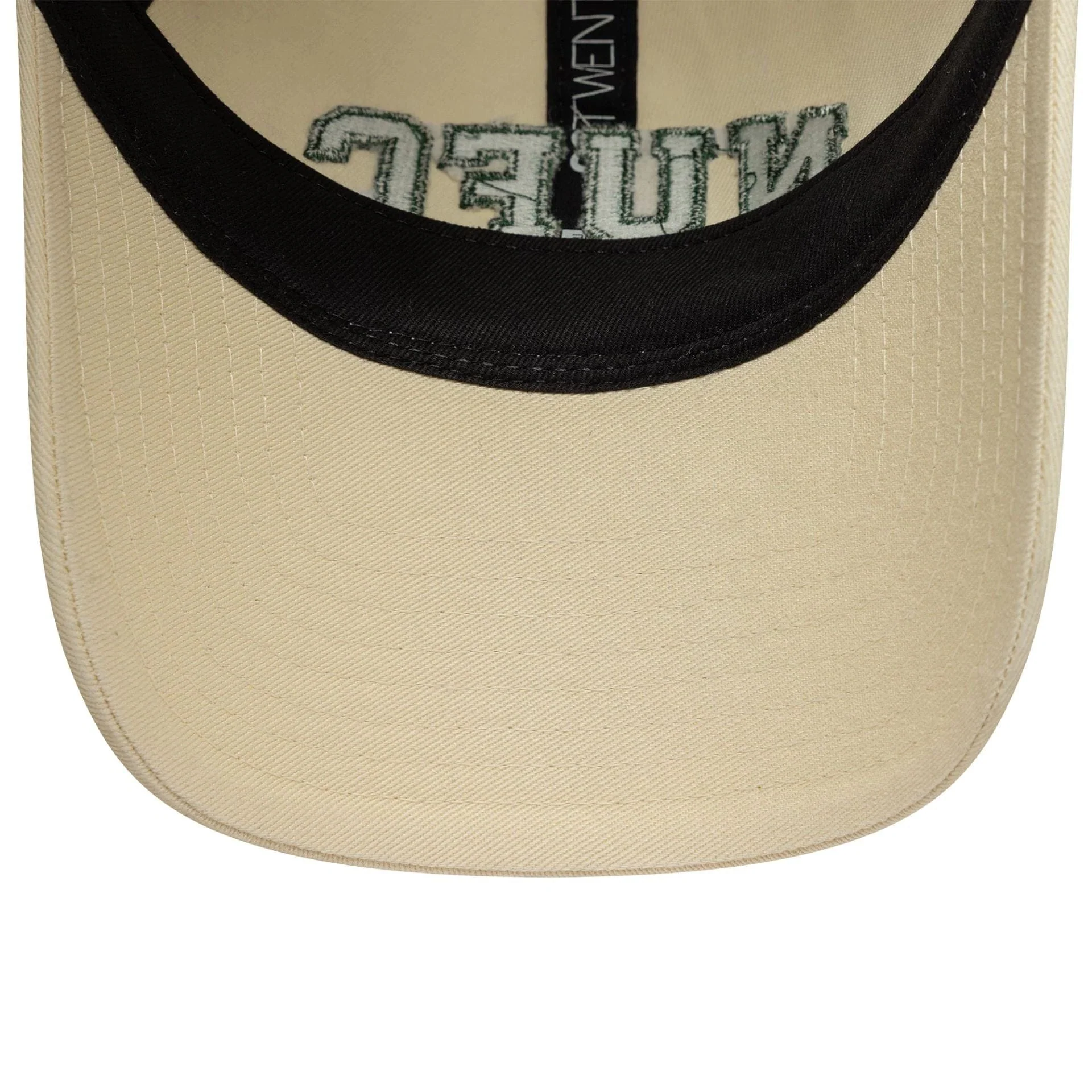 Newcastle United FC Heritage Cream 9TWENTY Cap - Image 5