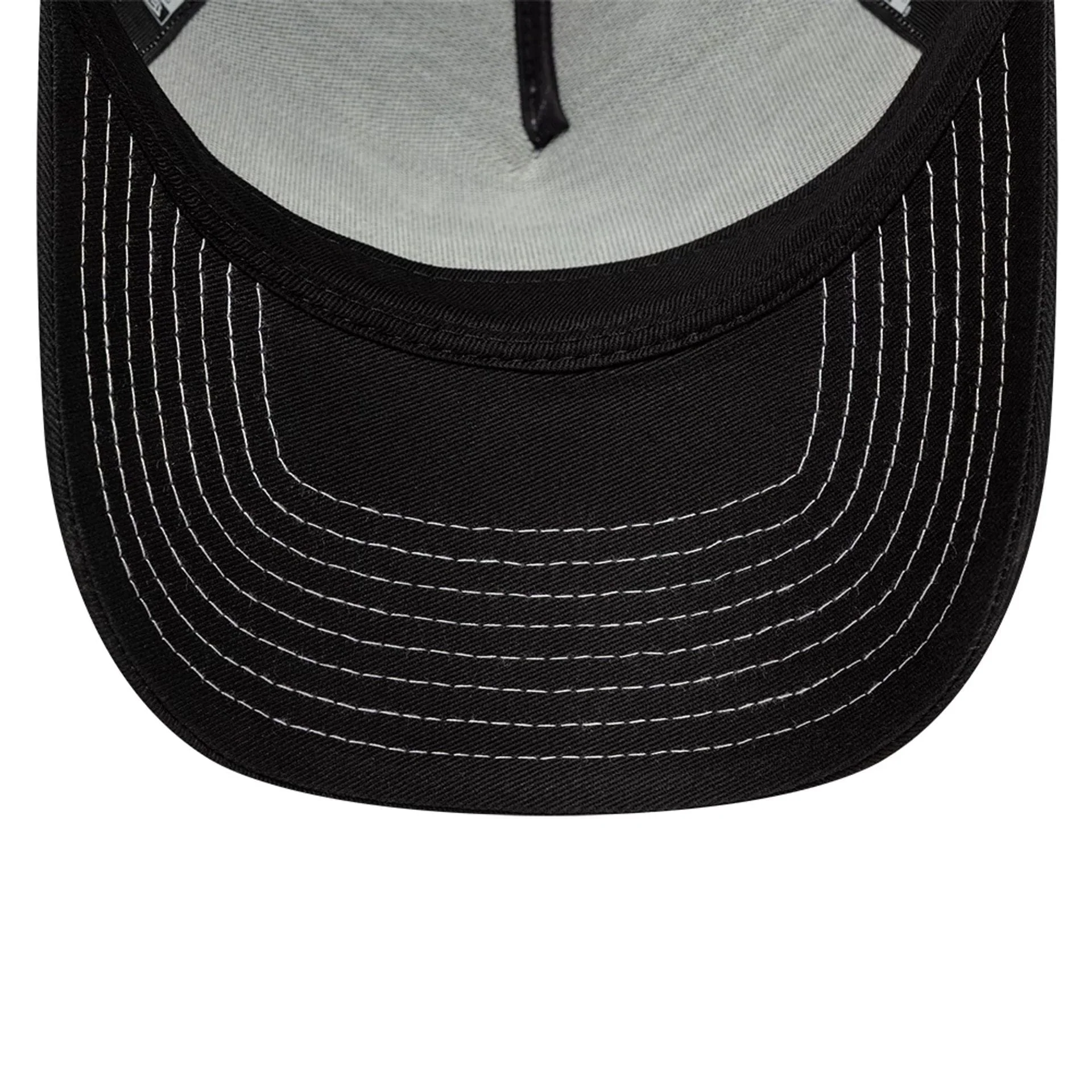 Paris Saint Germain Black 9FORTY E-Frame Trucker Adjustable Cap - Image 5