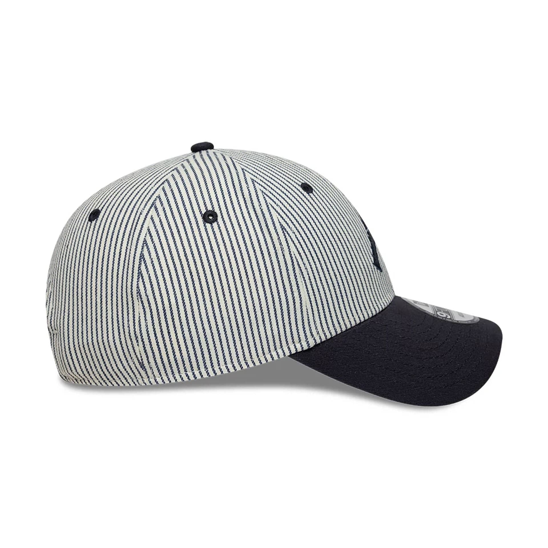 Paris Saint Germain Pinstripe Navy 9FORTY Adjustable Cap - Image 6