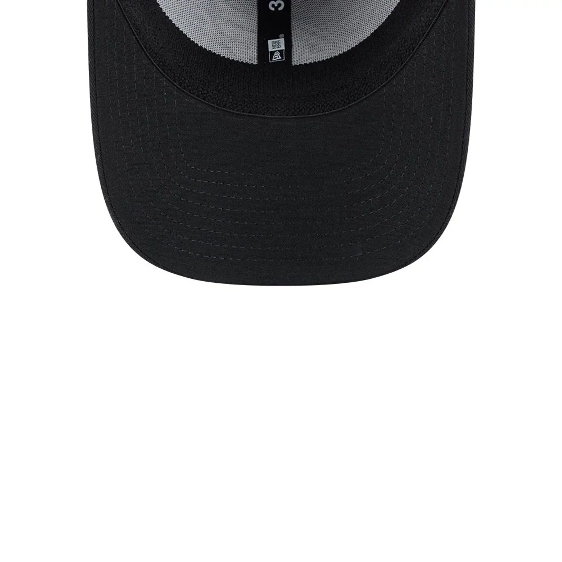 Philadelphia Eagles NFL Evergreen Neo Black 39THIRTY Stretch Fit Cap - Image 7