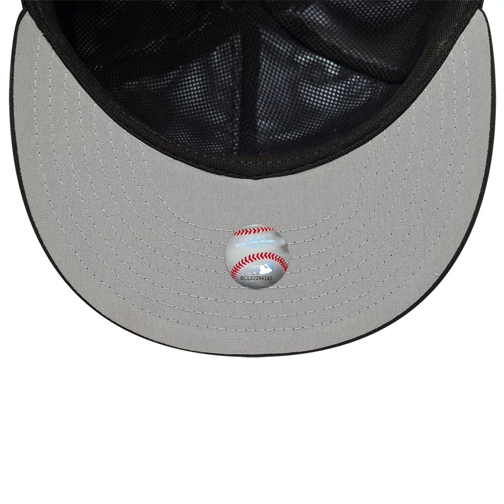 Pittsburgh Pirates MLB Gore-Tex Black 59FIFTY Fitted Cap - Image 2